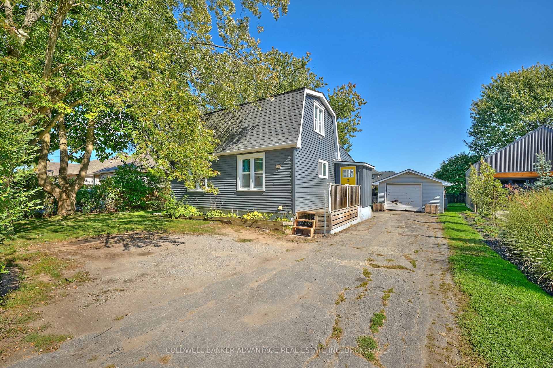 Photo 3 of 1123 Pelham Street, Pelham, Fonthill — HOMEH