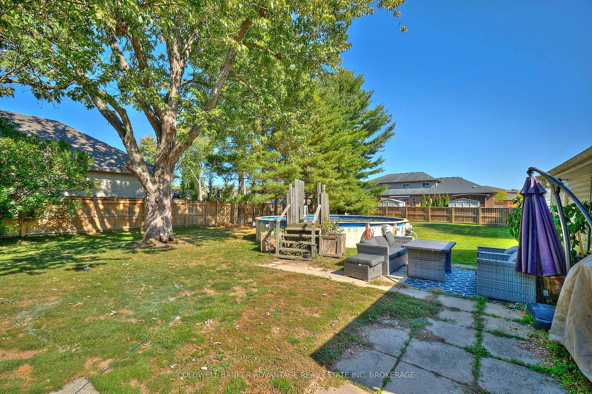 Photo 5 of 1123 Pelham Street, Pelham, Fonthill — HOMEH