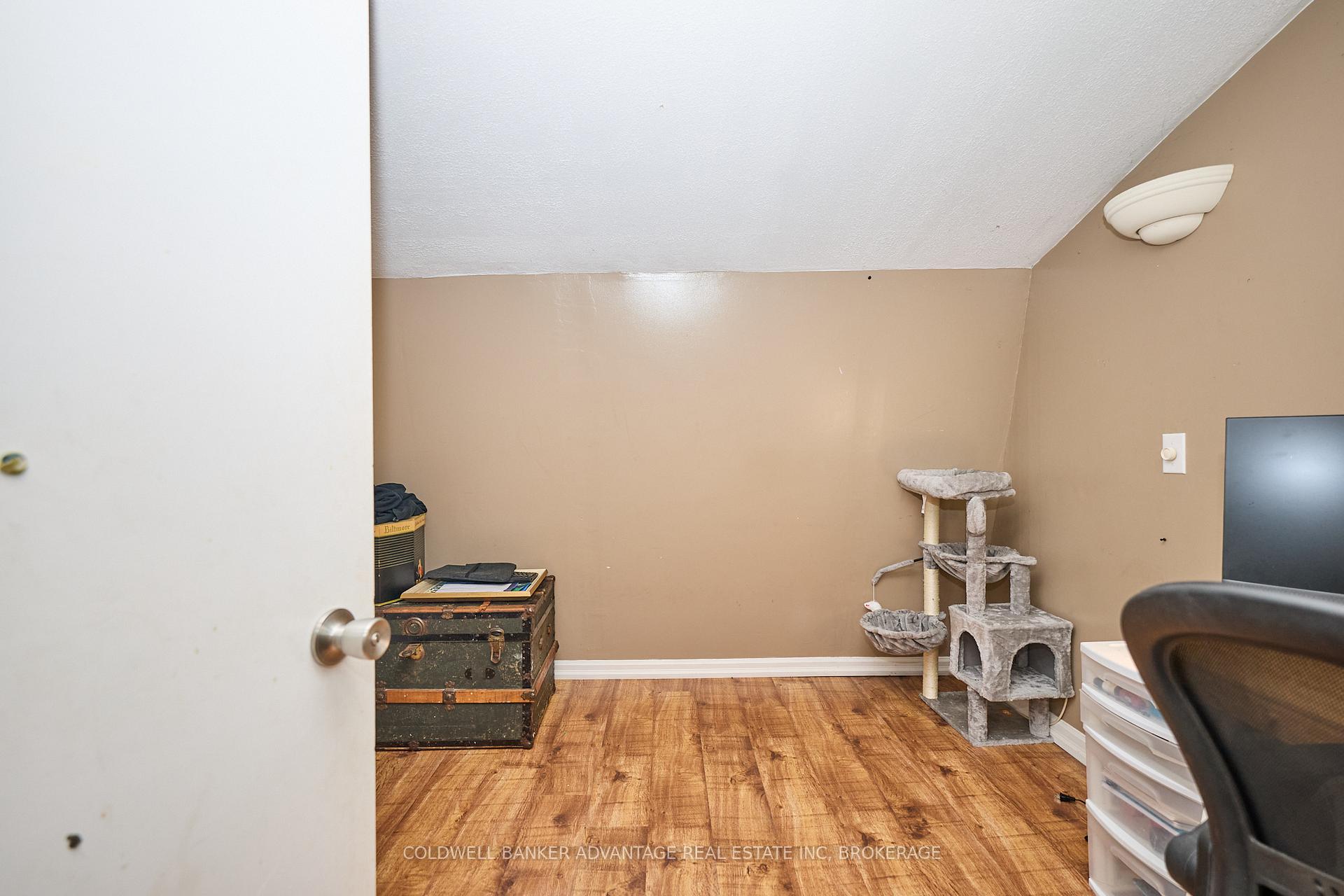 Photo 17 of 1123 Pelham Street, Pelham, Fonthill — HOMEH