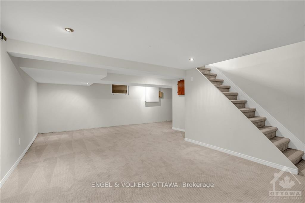 Photo 25 of 1249 Morrison Drive, Ottawa, Redwood Park — HOMEH