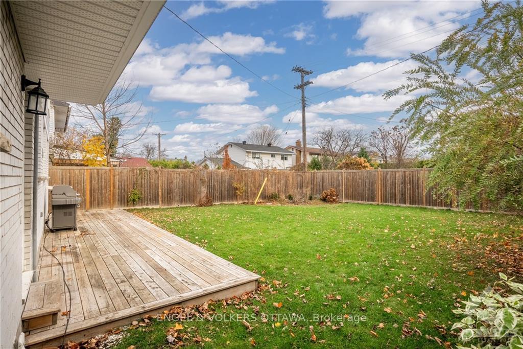 Photo 27 of 1249 Morrison Drive, Ottawa, Redwood Park — HOMEH