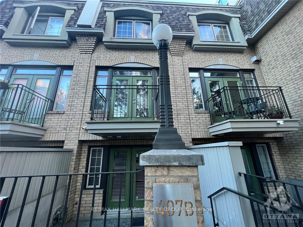 Front of Unit B, 407 Mackay Street