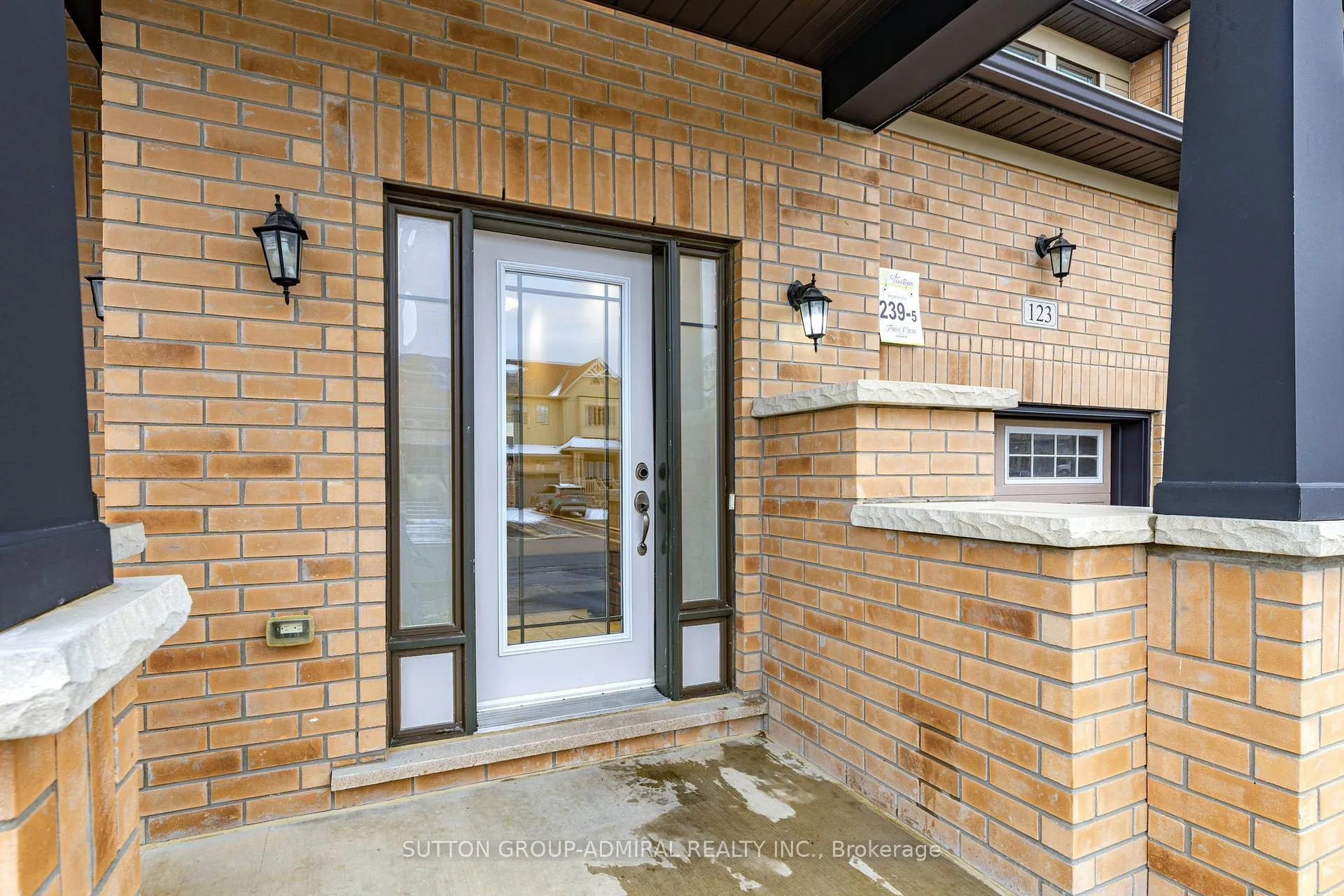 Photo 3 of 123 Arnold Crescent, New Tecumseth, Alliston — HOMEH
