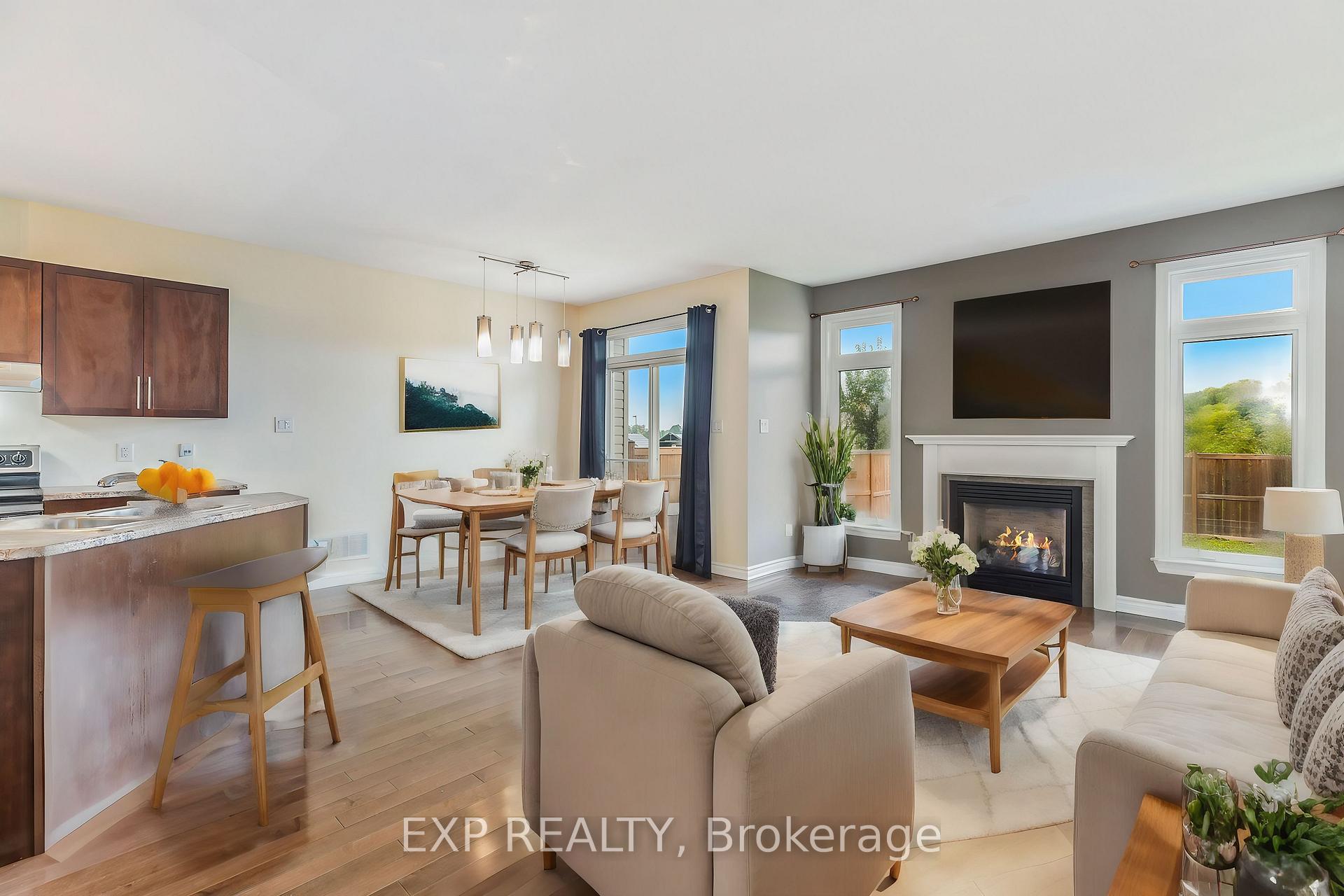 Photo 3 of 136 Whispering Winds Way, Ottawa, Mer Bleue/Bradley Estates/Anderson Park — HOMEH