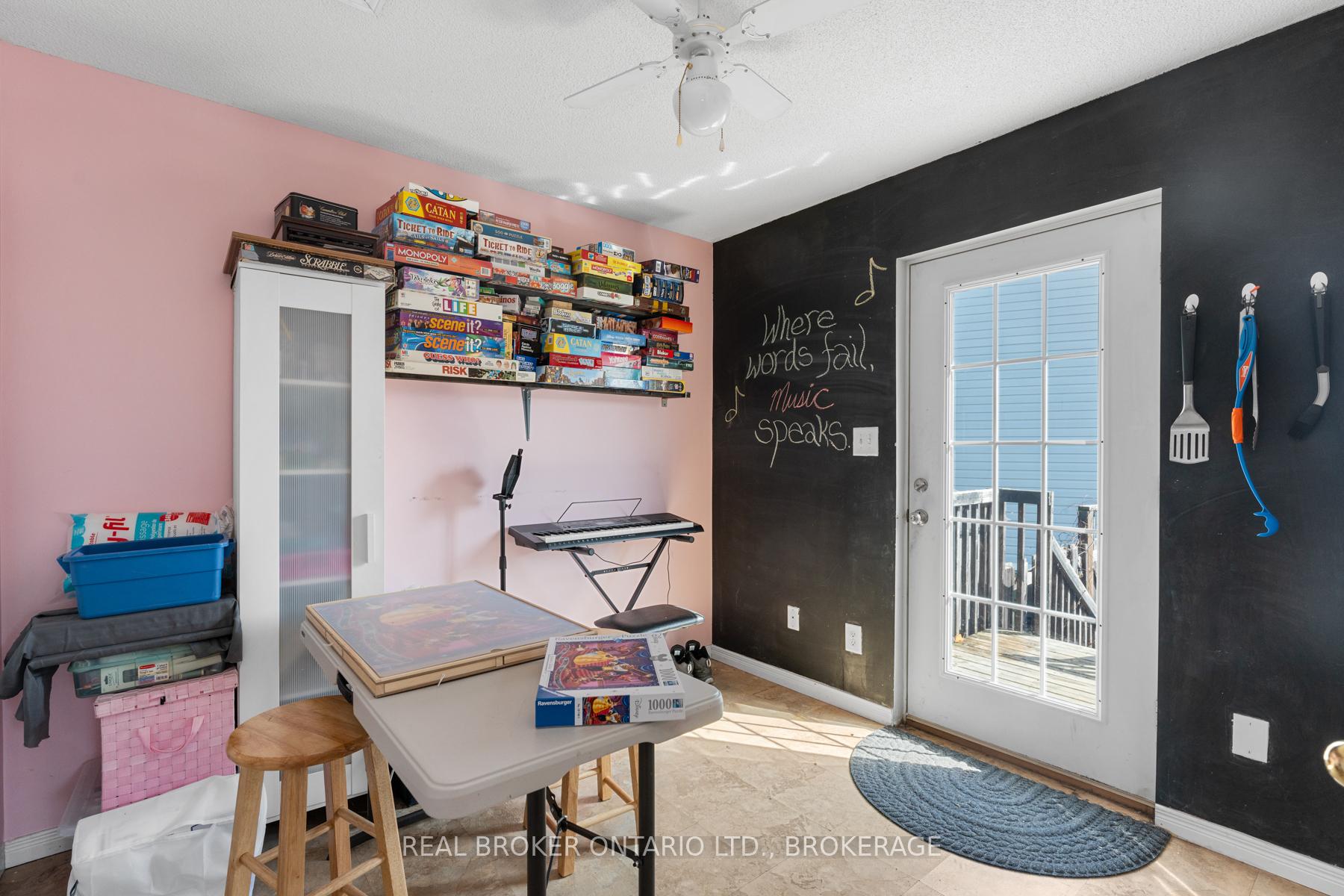 Photo 19 of 1387 Brackenwood Crescent, Kingston, City Northwest — HOMEH