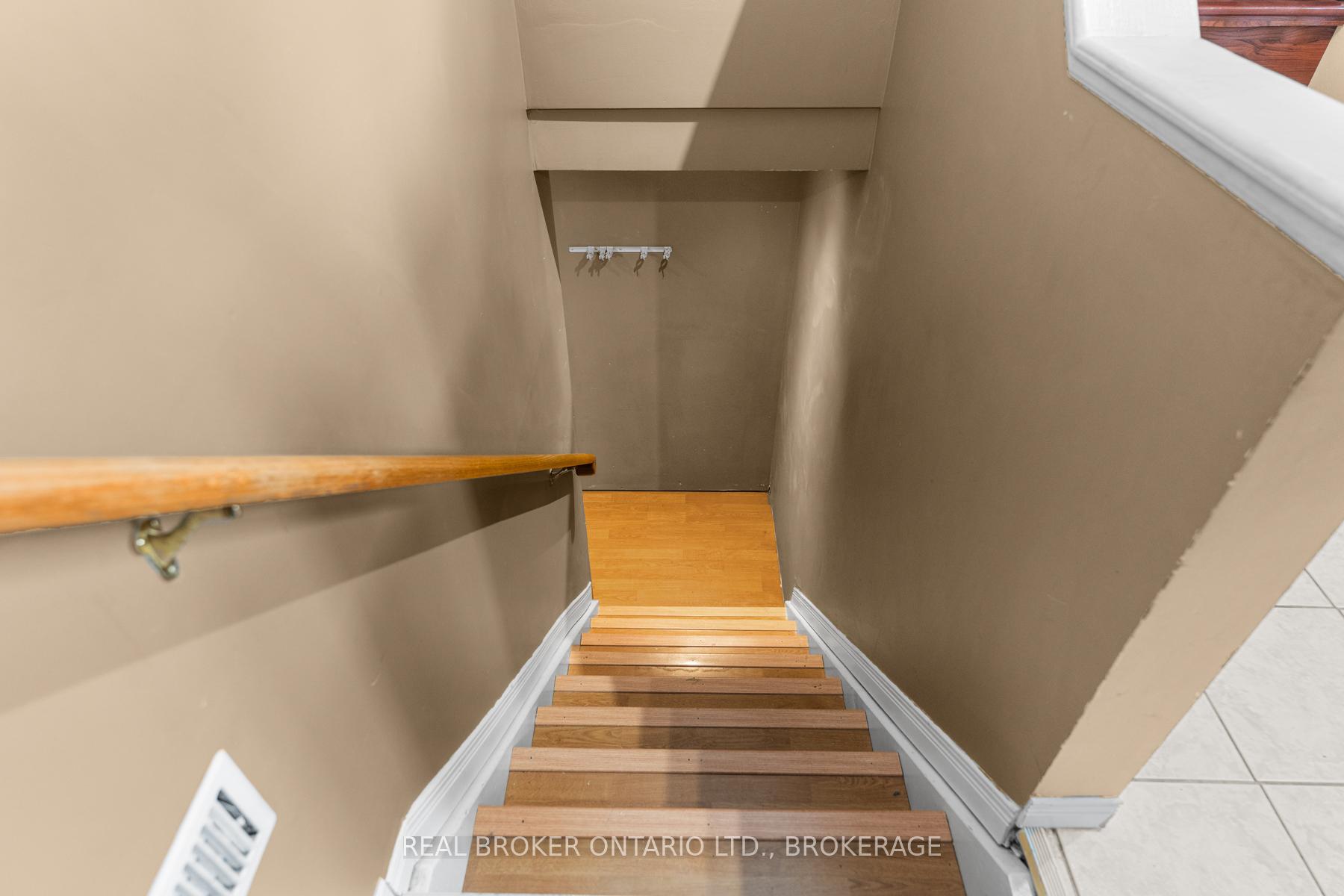 Photo 21 of 1387 Brackenwood Crescent, Kingston, City Northwest — HOMEH