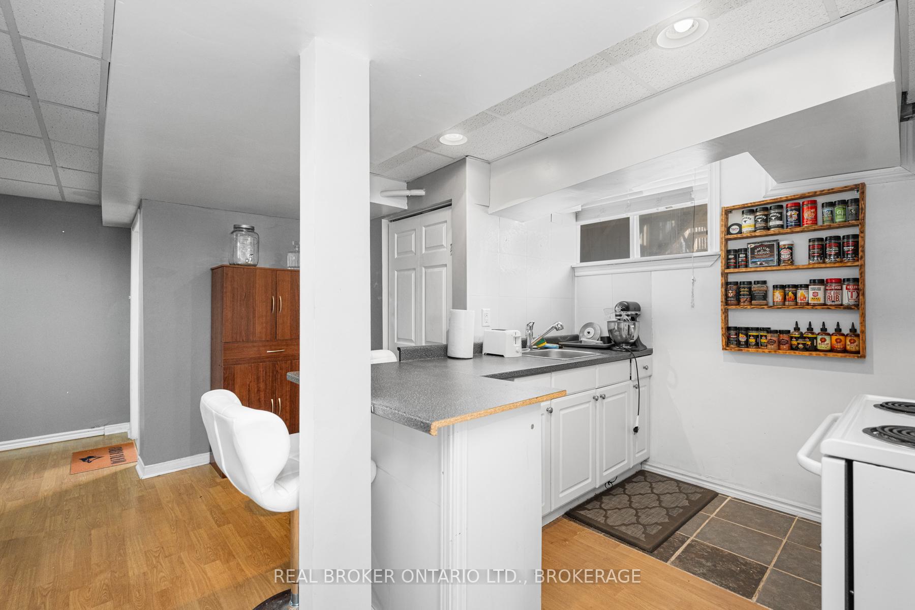 Photo 25 of 1387 Brackenwood Crescent, Kingston, City Northwest — HOMEH
