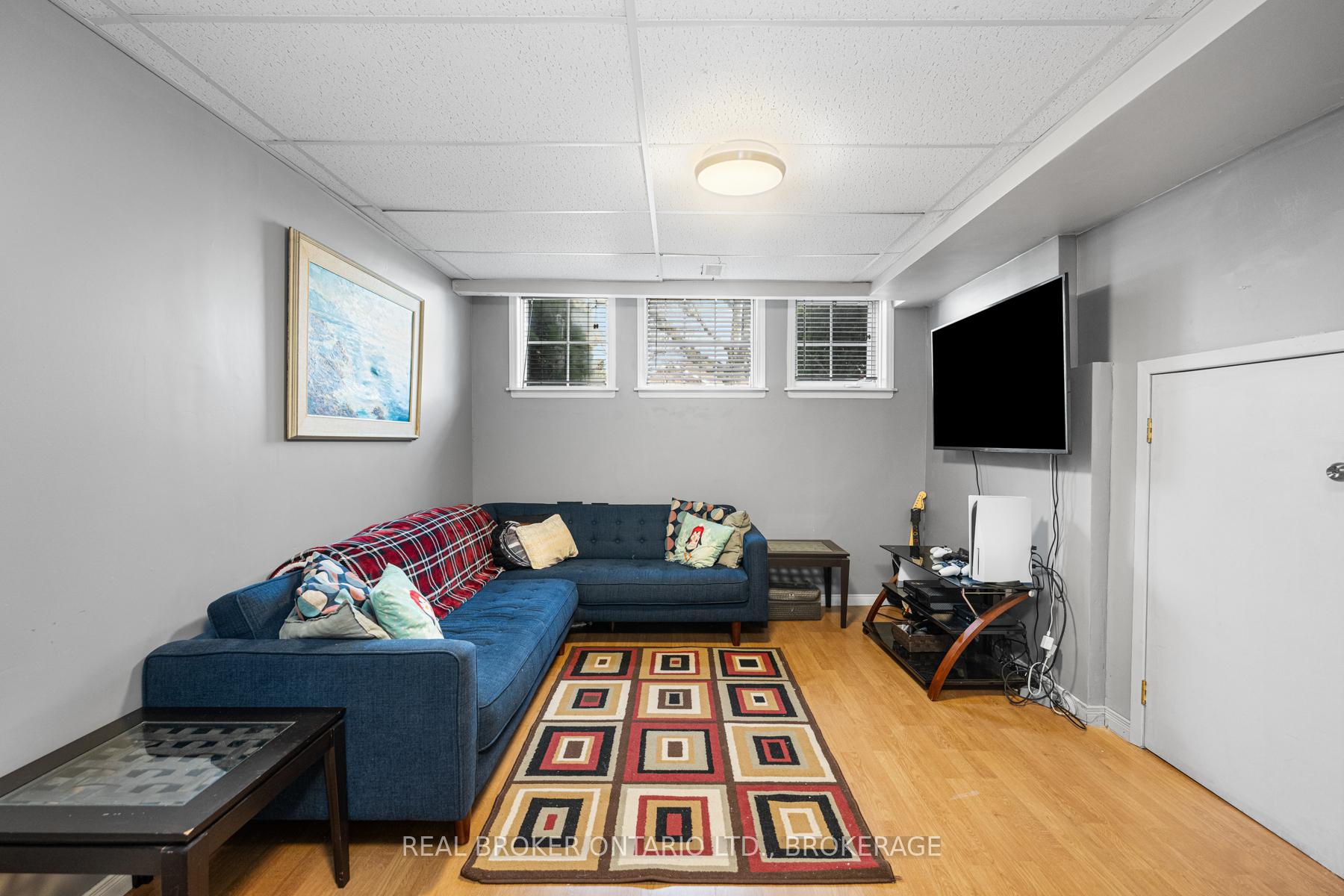 Photo 31 of 1387 Brackenwood Crescent, Kingston, City Northwest — HOMEH