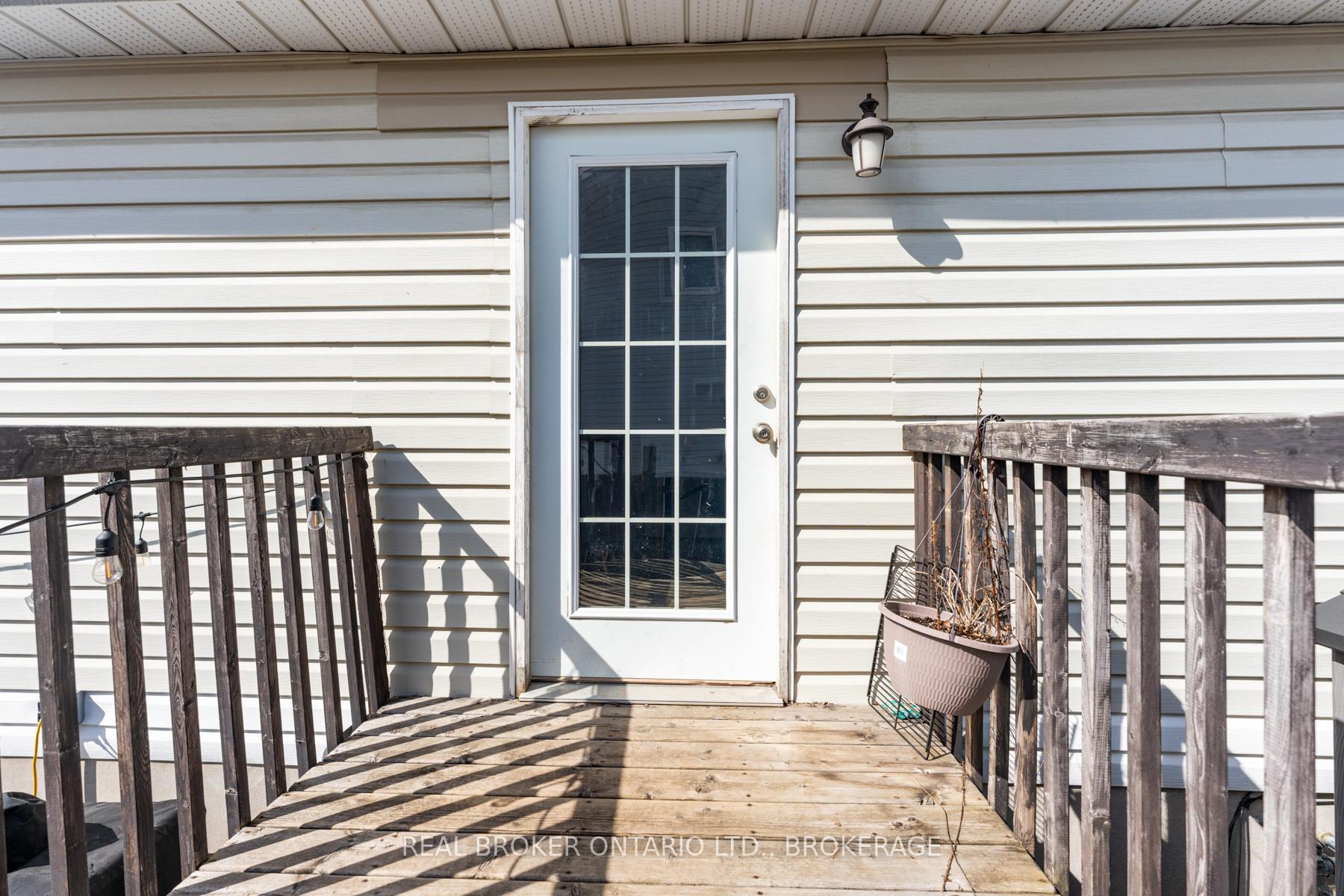 Photo 33 of 1387 Brackenwood Crescent, Kingston, City Northwest — HOMEH