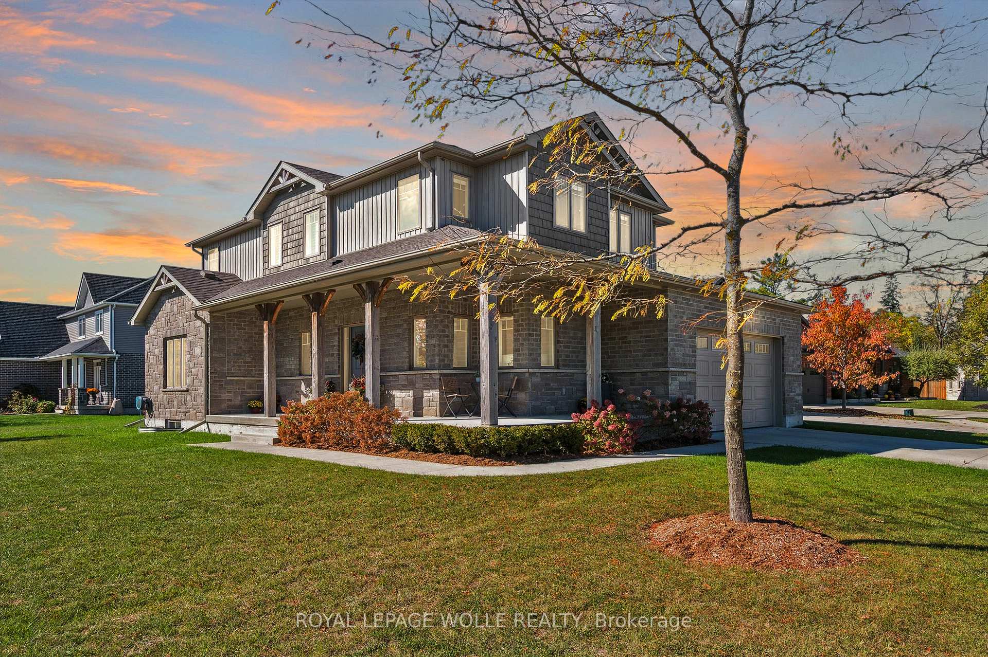 Front of 8 Griffith Court