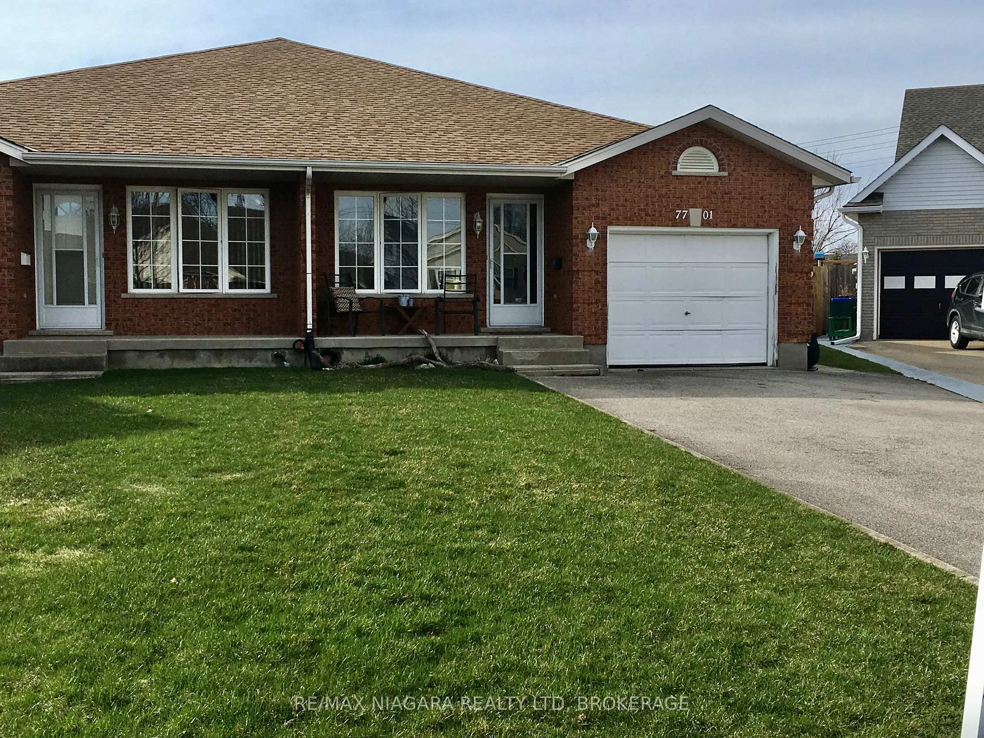 Front of Unit Lower, 7701 Cortina Crescent
