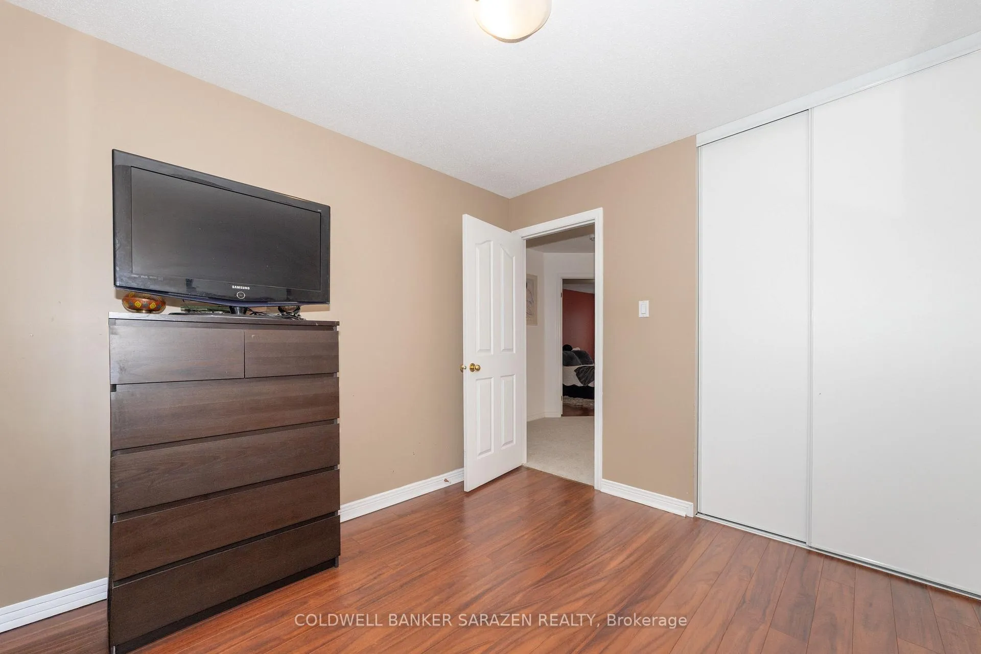Photo 53 of 917 Markwick Crescent, Ottawa, Notting Hill/Summerside — HOMEH