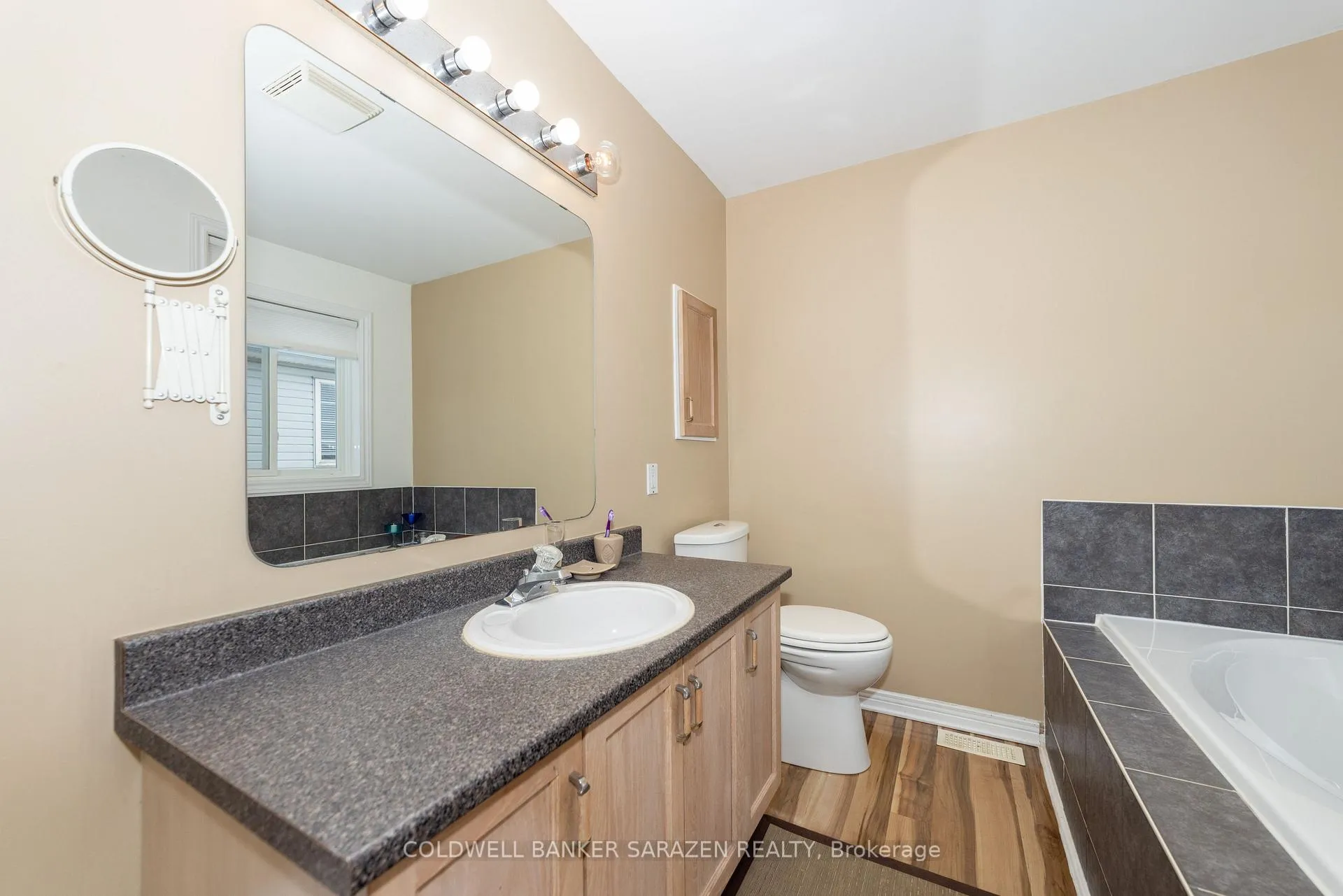 Photo 57 of 917 Markwick Crescent, Ottawa, Notting Hill/Summerside — HOMEH