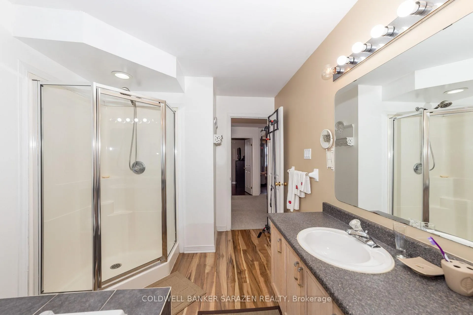 Photo 62 of 917 Markwick Crescent, Ottawa, Notting Hill/Summerside — HOMEH