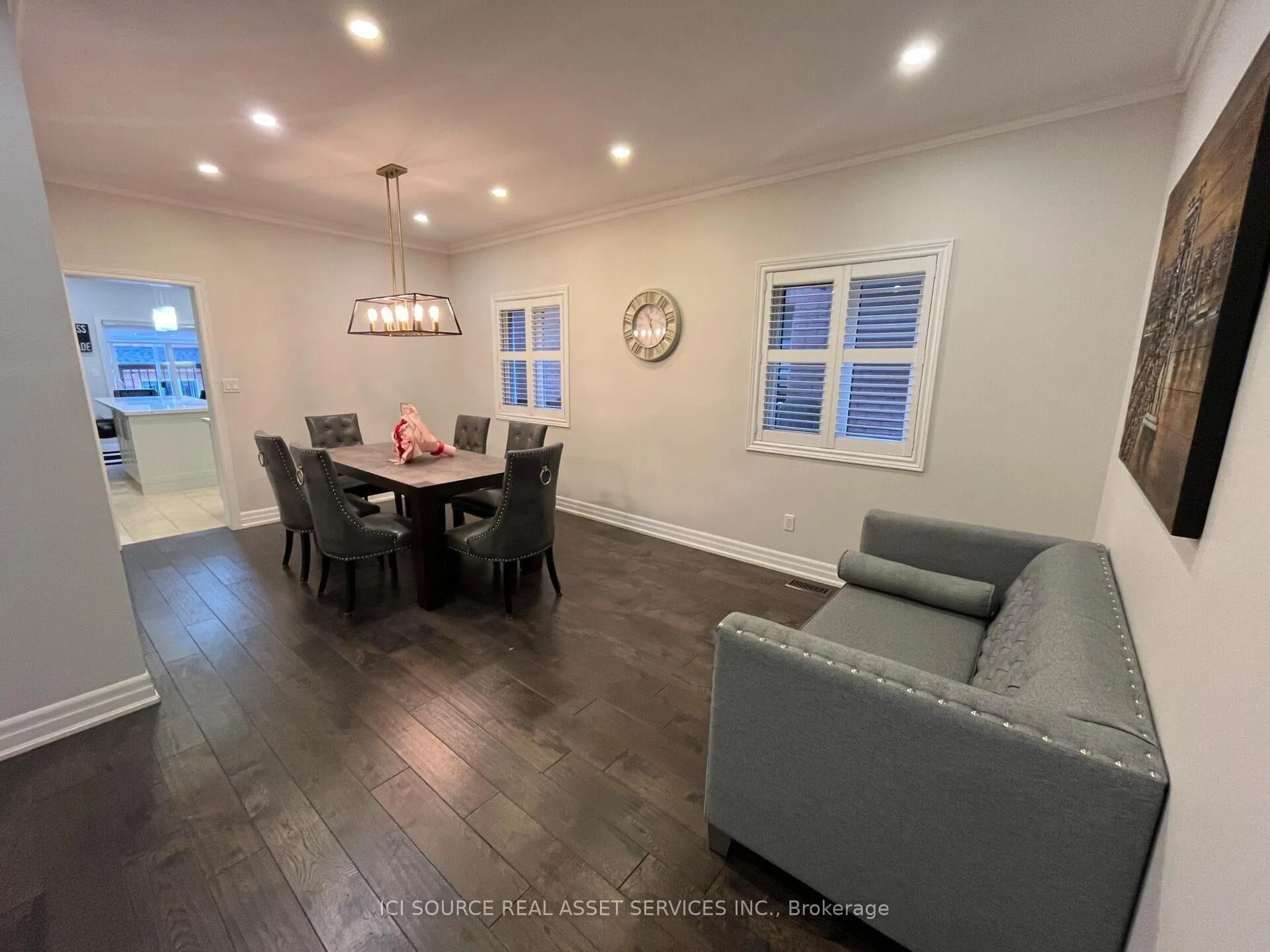 Photo 5 of Unit Upper, 419 Seneca Court, Newmarket, Summerhill Estates — HOMEH