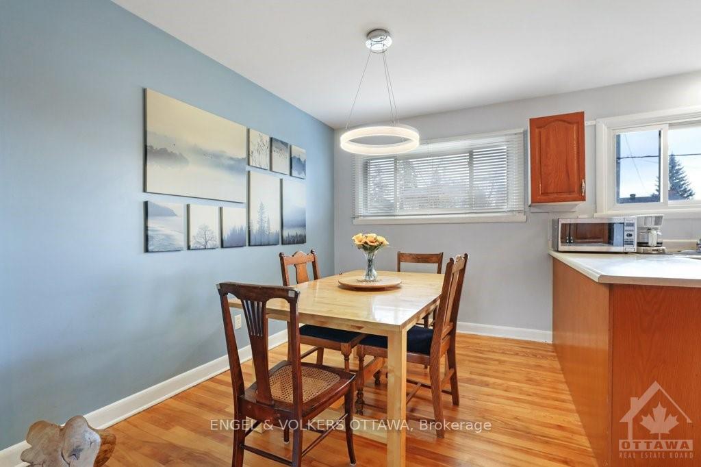 Photo 8 of 2368 Drury Lane, Ottawa, Parkway Park — HOMEH