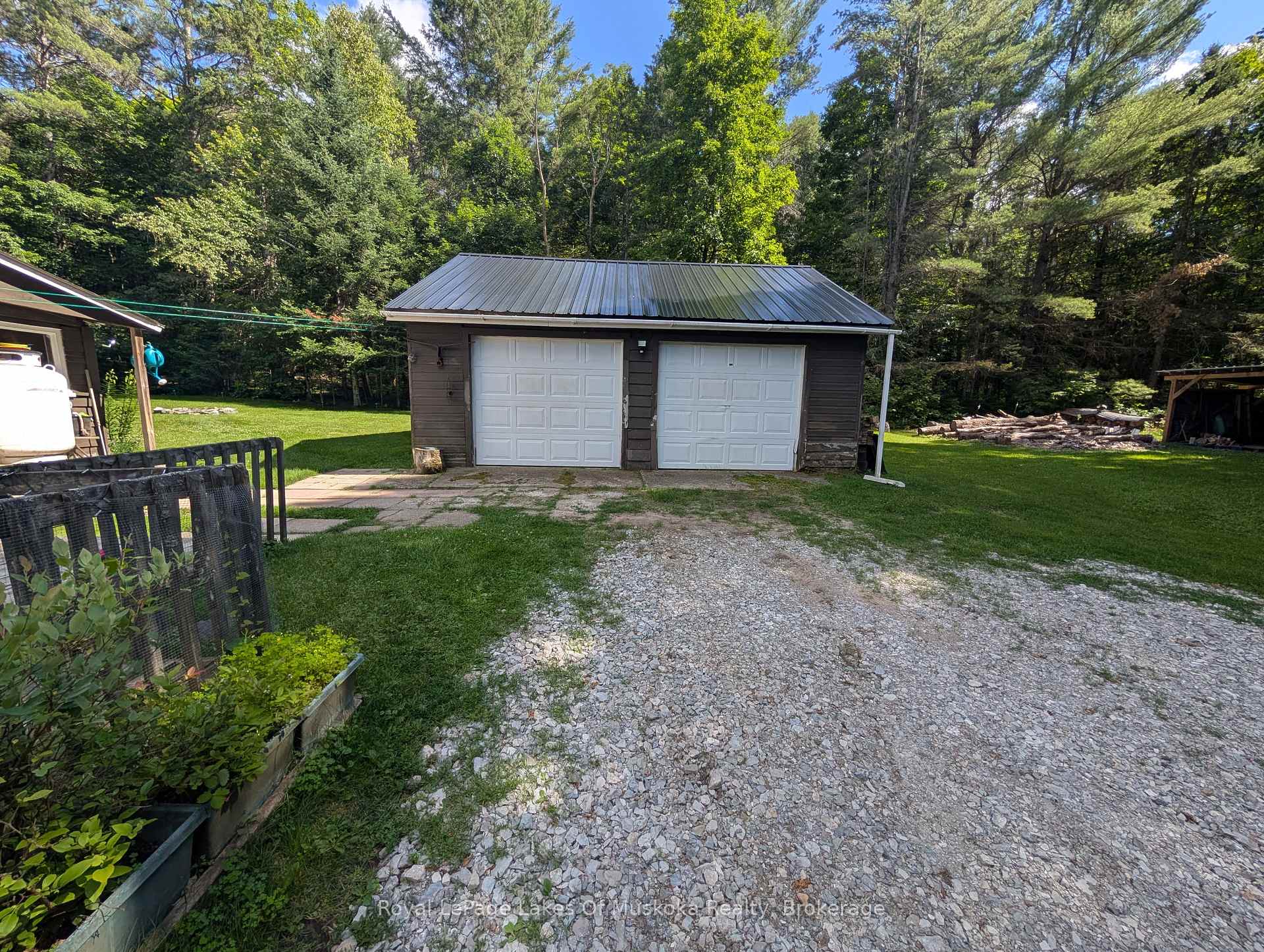 Photo 3 of 785 518 Highway W, Perry — HOMEH