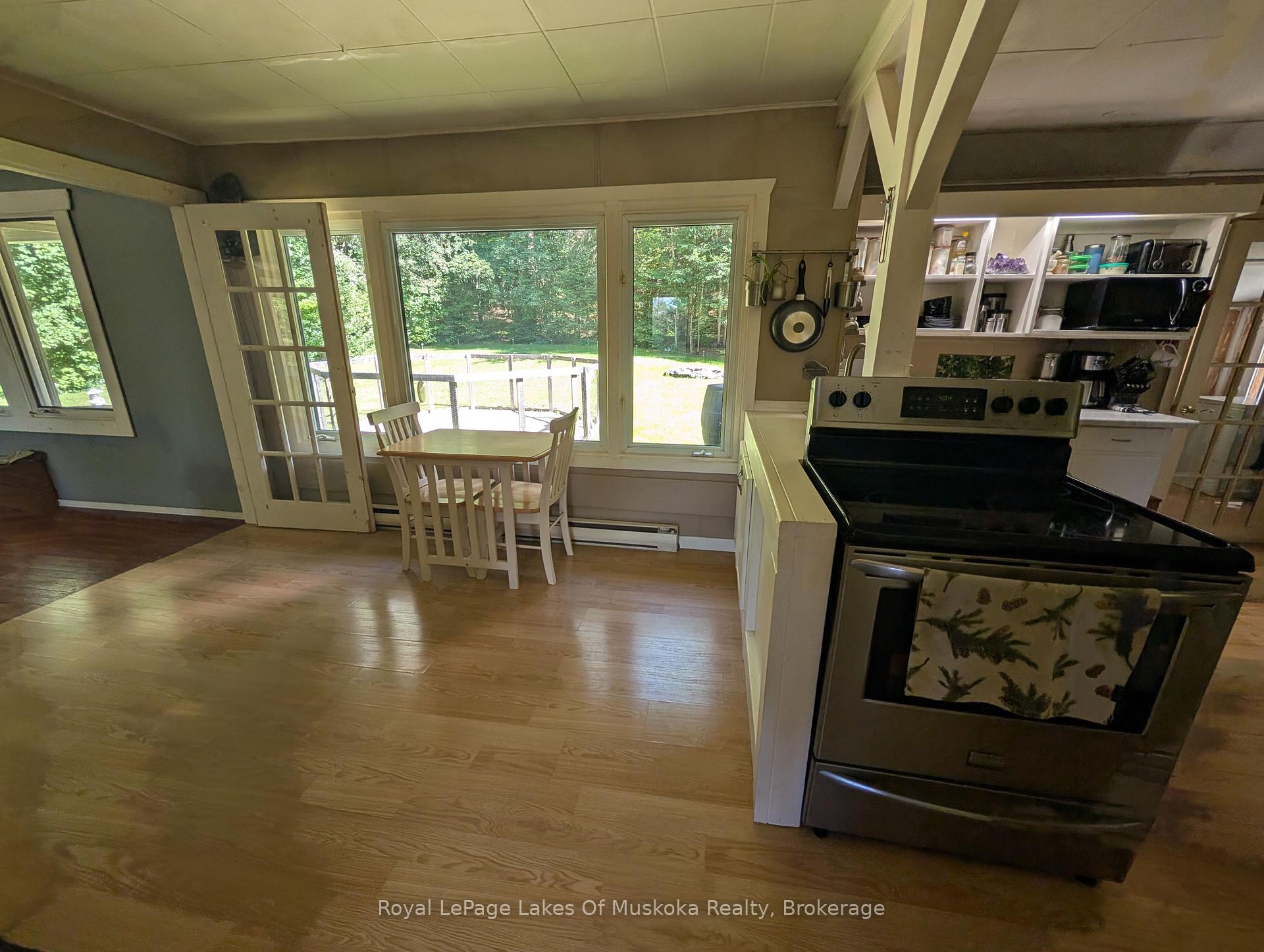 Photo 8 of 785 518 Highway W, Perry — HOMEH