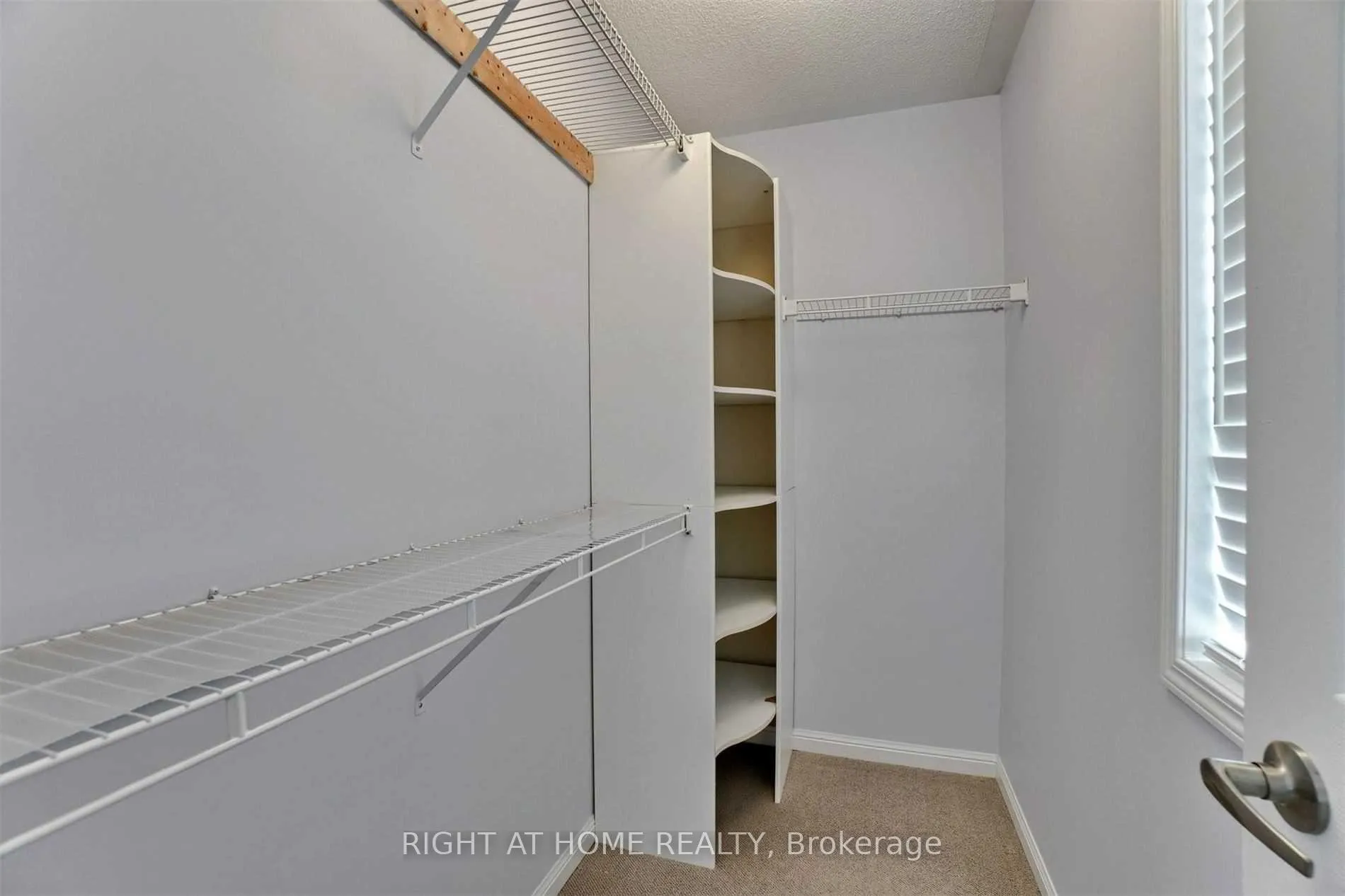 Photo 35 of 2439 Springforest Drive, Oakville, Bronte Creek — HOMEH