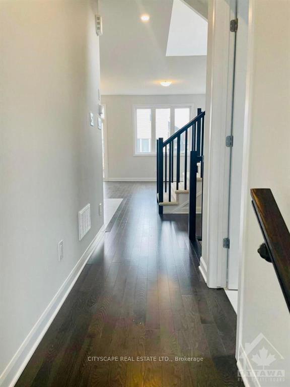 Photo 5 of 337 Blossom Pass Terrace, Ottawa, Avalon East — HOMEH