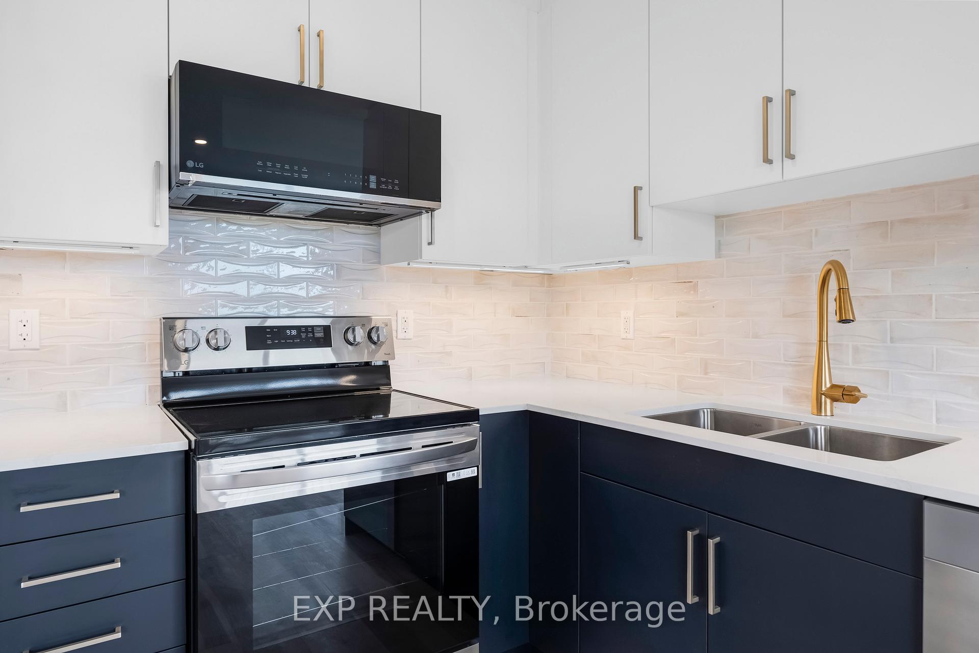 Photo 1 of Unit B, 692 Crystal Street, Ottawa, Carson Meadows — HOMEH