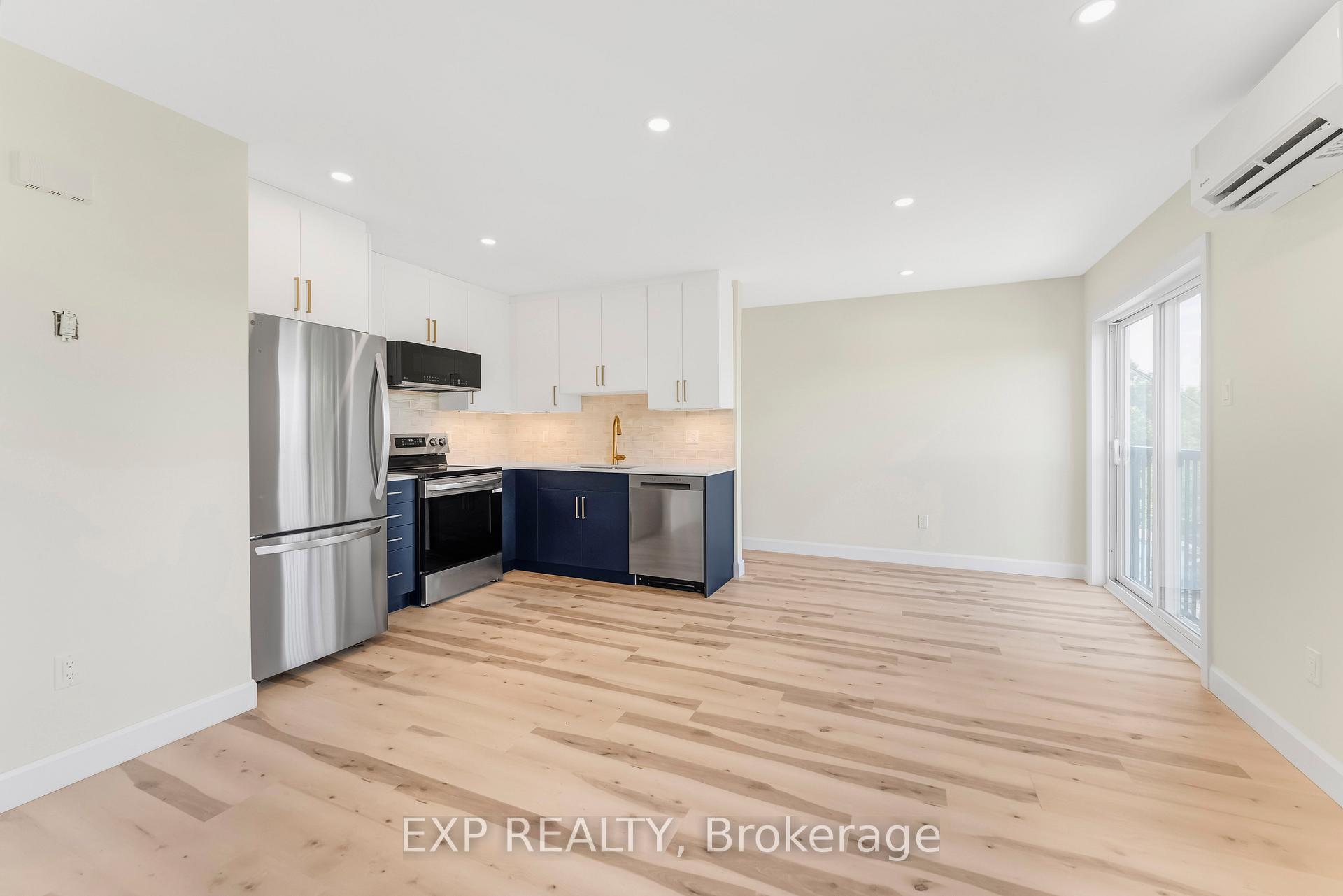 Photo 14 of Unit B, 692 Crystal Street, Ottawa, Carson Meadows — HOMEH