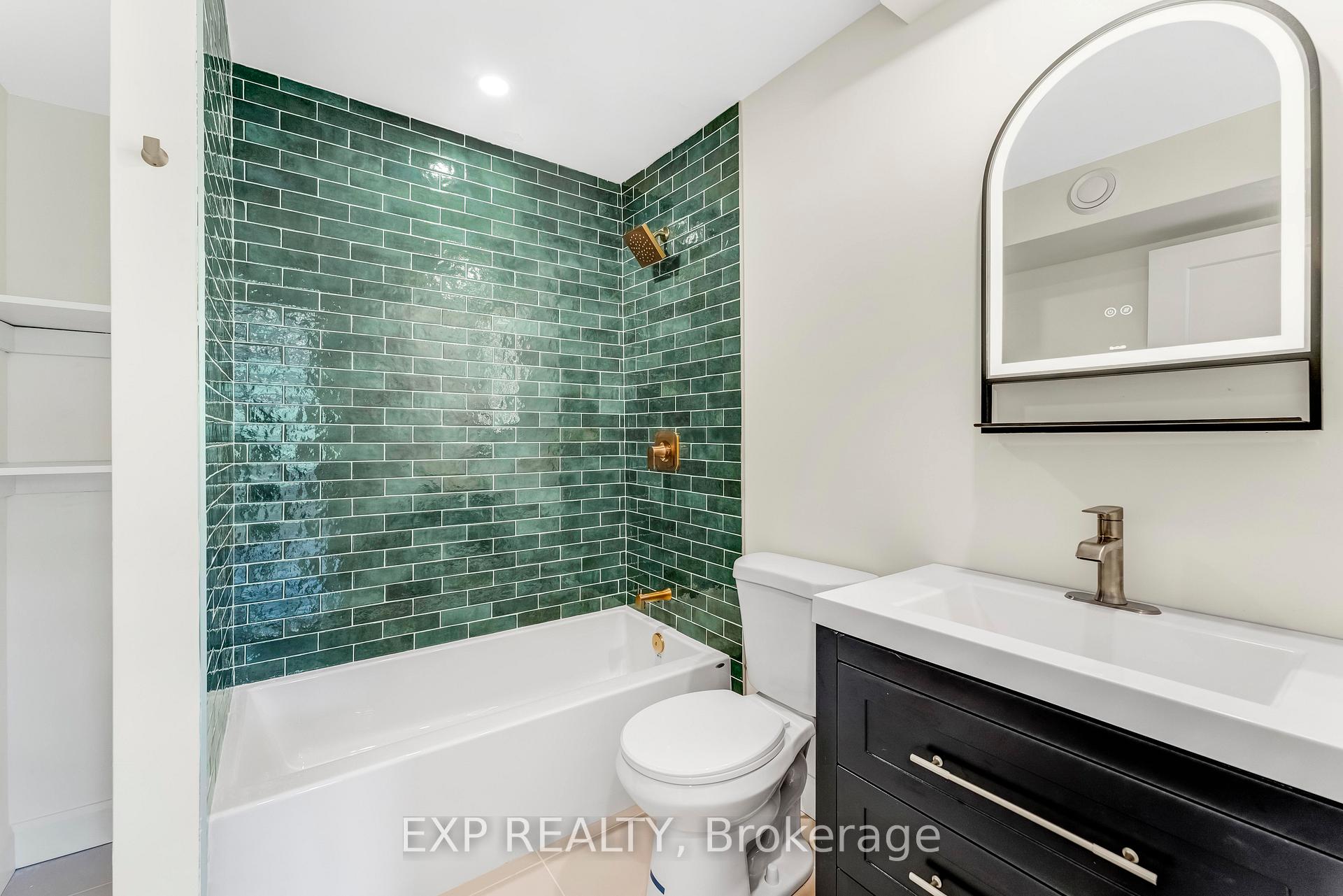 Photo 19 of Unit B, 692 Crystal Street, Ottawa, Carson Meadows — HOMEH