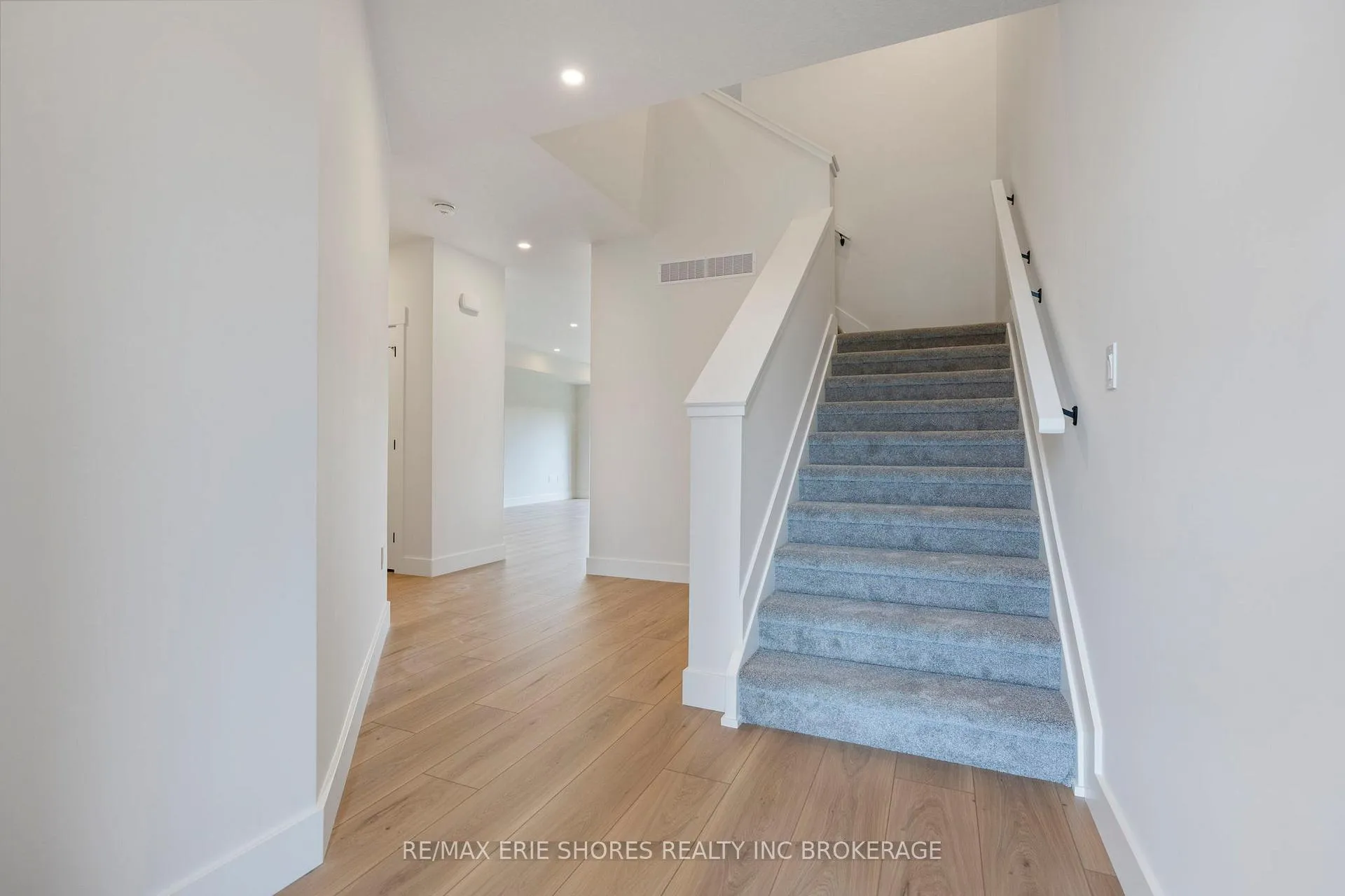 Photo 12 of 115 Amber Street, Norfolk, Waterford — HOMEH
