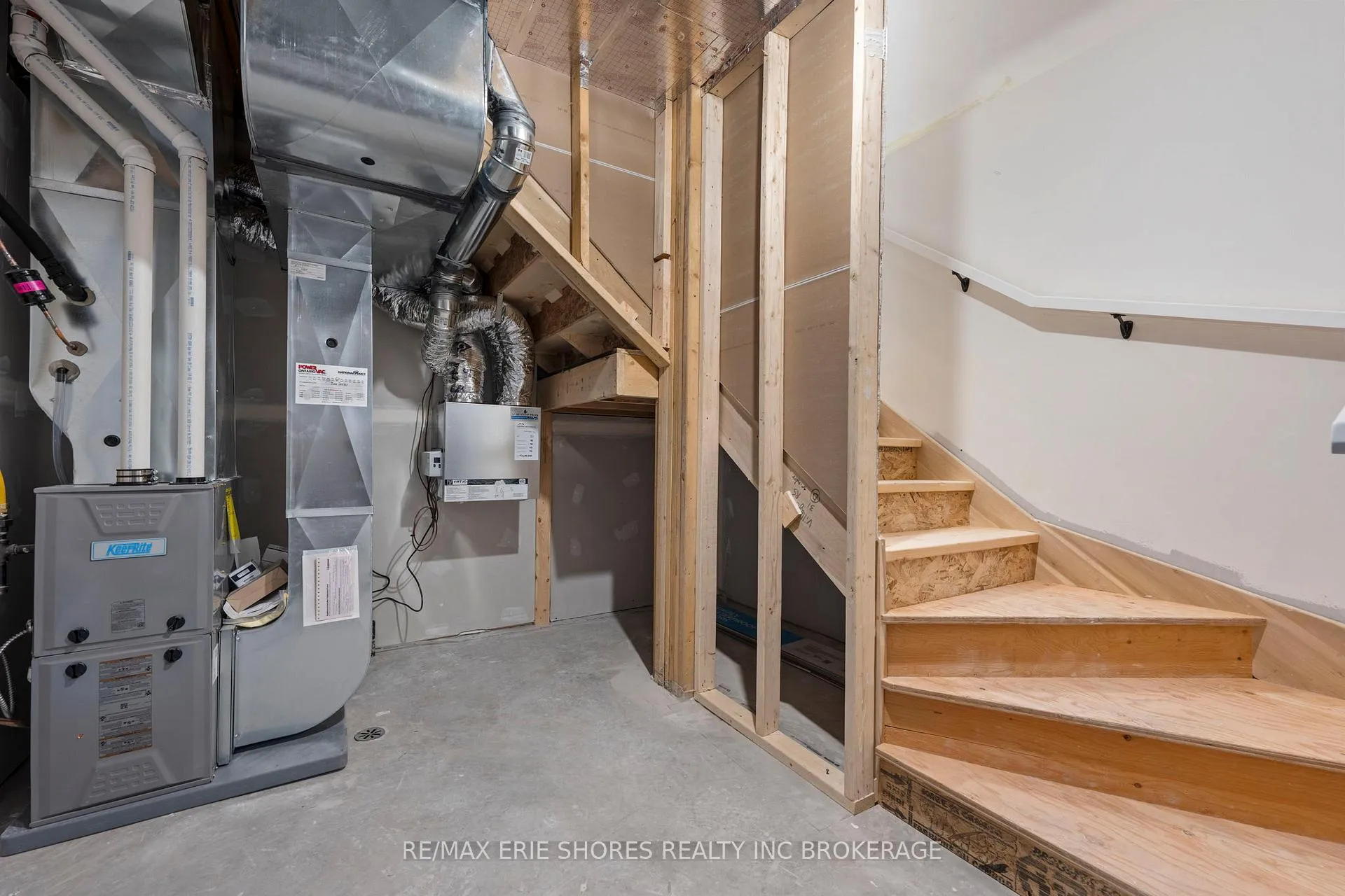 Photo 105 of 115 Amber Street, Norfolk, Waterford — HOMEH