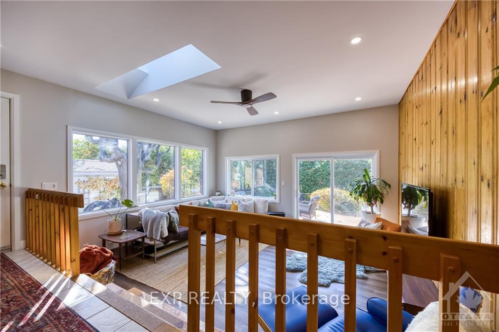 Photo 3 of 1136 Soderlind Street, Ottawa, Parkway Park — HOMEH
