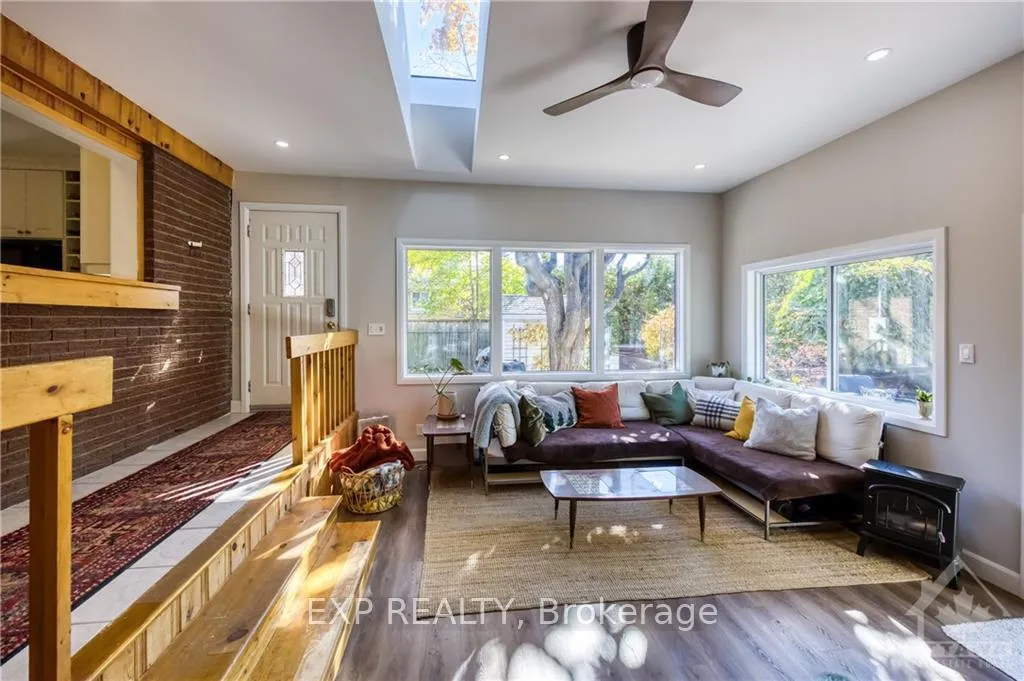Photo 7 of 1136 Soderlind Street, Ottawa, Parkway Park — HOMEH
