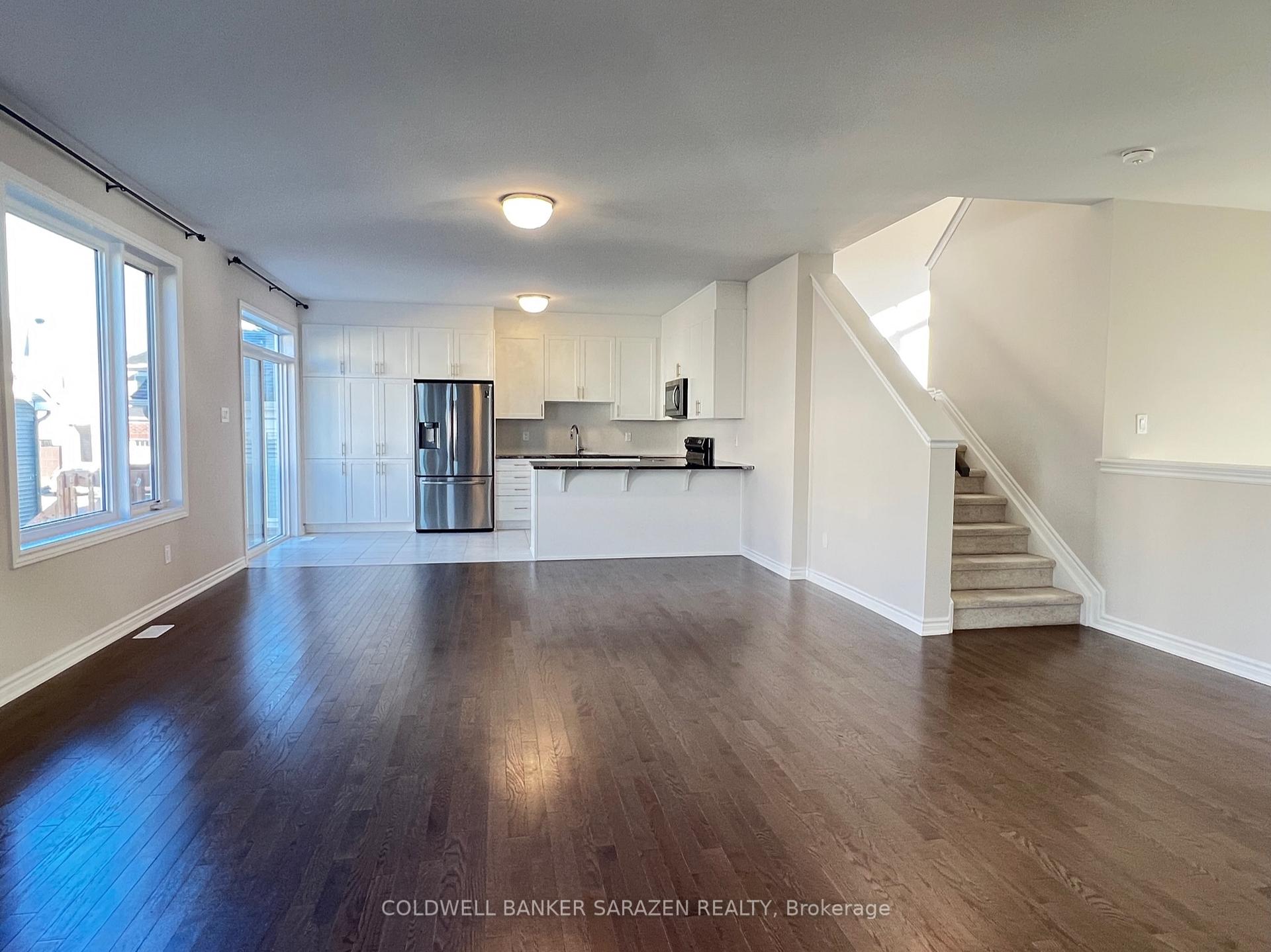 Photo 6 of 1013 Carden Lane, Ottawa, Chapel Hill South - Orleans Village — HOMEH