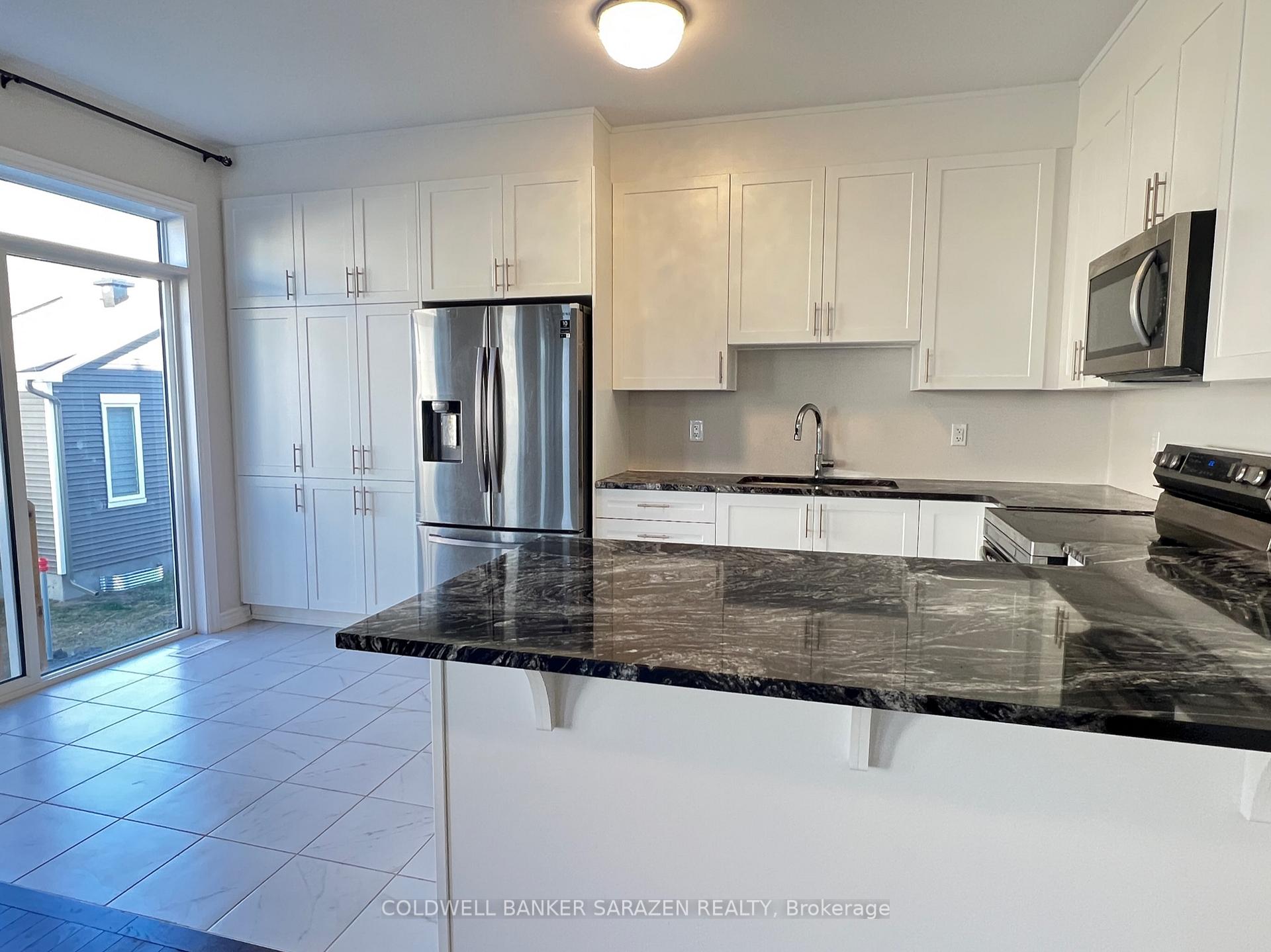 Photo 13 of 1013 Carden Lane, Ottawa, Chapel Hill South - Orleans Village — HOMEH