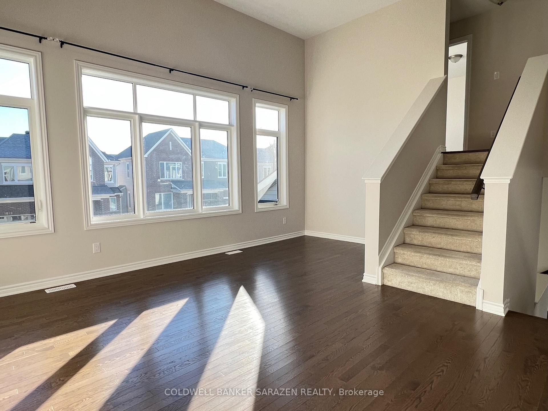 Photo 15 of 1013 Carden Lane, Ottawa, Chapel Hill South - Orleans Village — HOMEH
