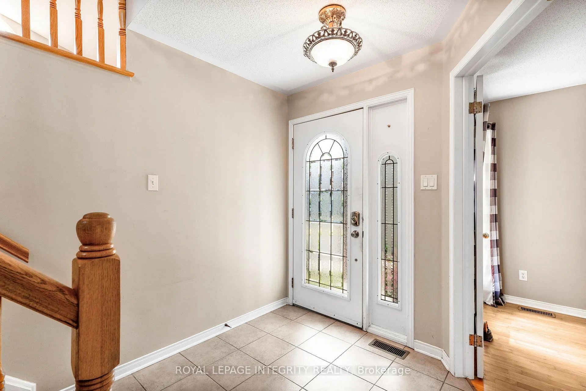 Photo 10 of 1659 Toulouse Crescent, Ottawa, Orleans/Sunridge — HOMEH