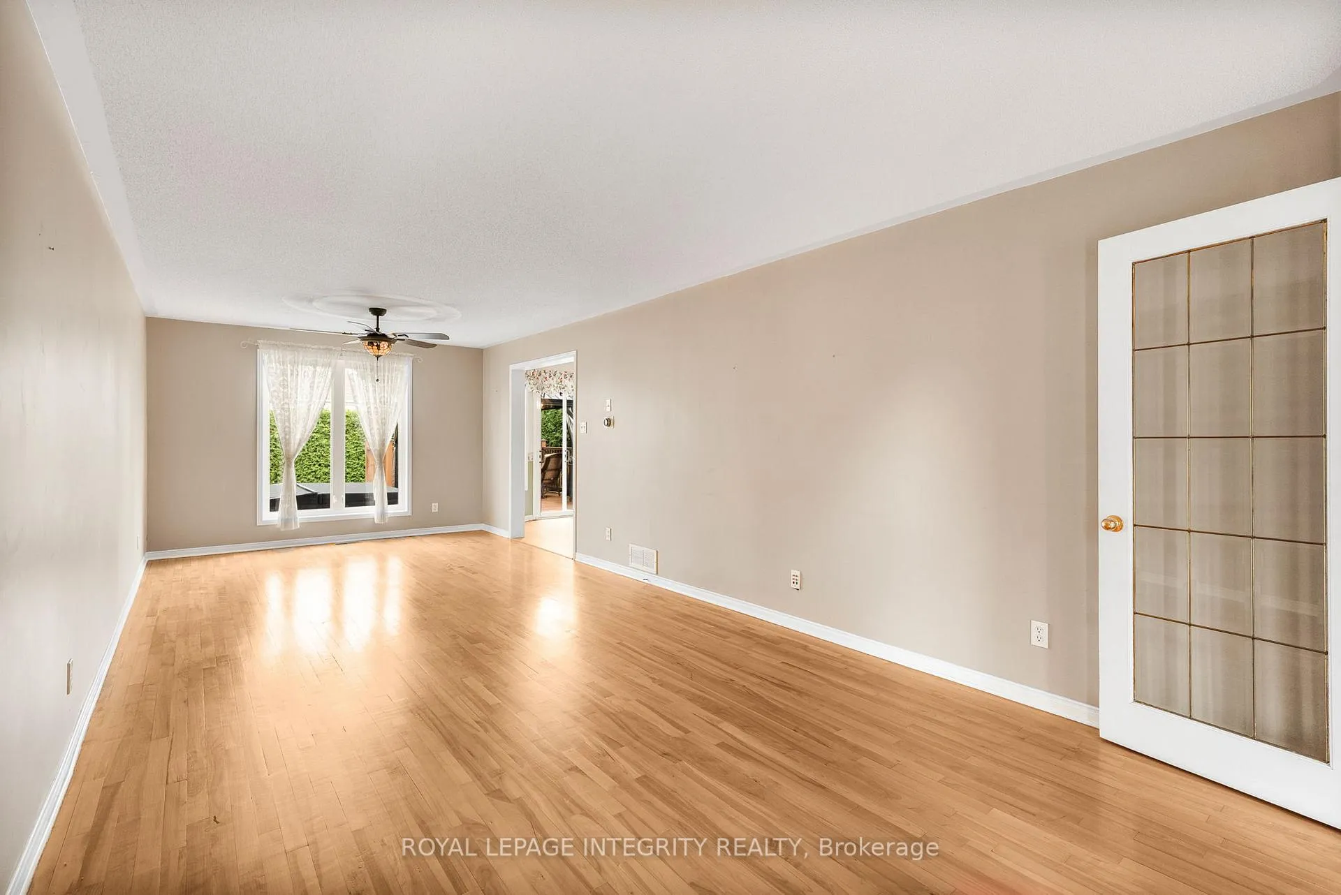 Photo 17 of 1659 Toulouse Crescent, Ottawa, Orleans/Sunridge — HOMEH