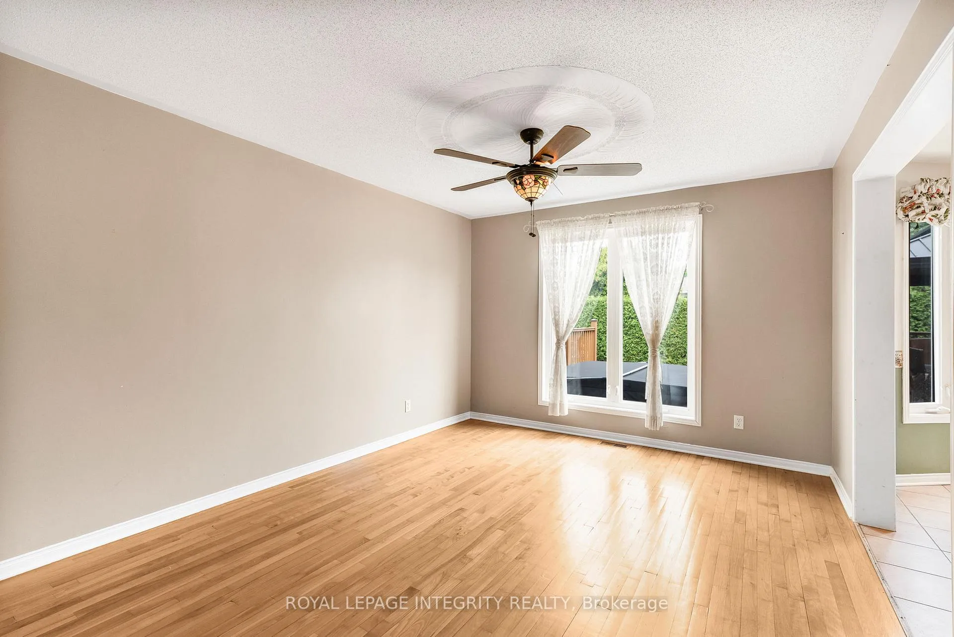 Photo 24 of 1659 Toulouse Crescent, Ottawa, Orleans/Sunridge — HOMEH