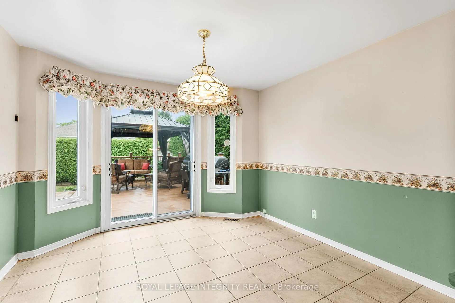 Photo 29 of 1659 Toulouse Crescent, Ottawa, Orleans/Sunridge — HOMEH