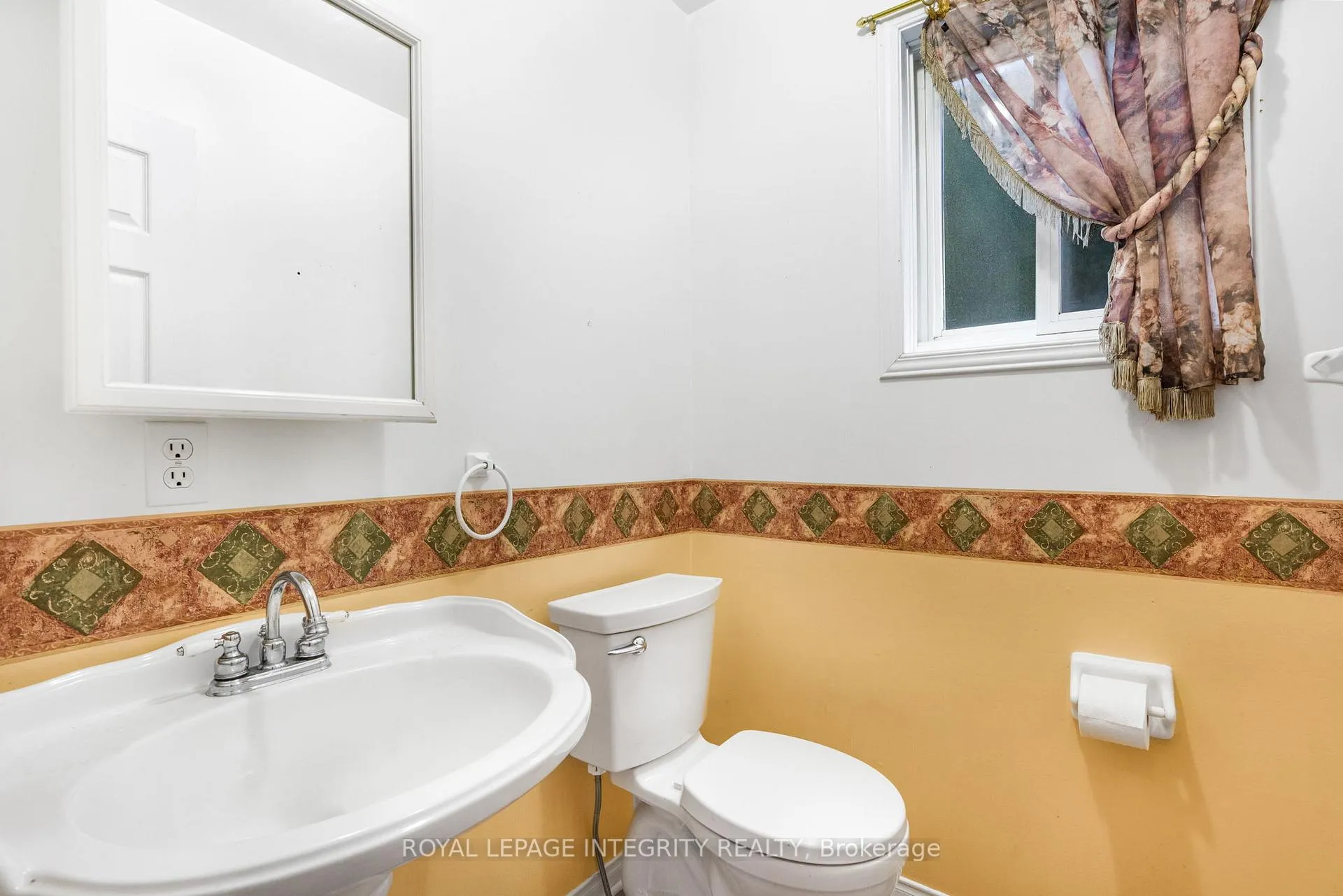 Photo 56 of 1659 Toulouse Crescent, Ottawa, Orleans/Sunridge — HOMEH