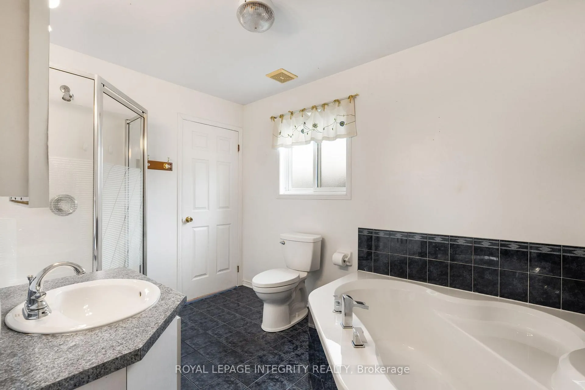 Photo 76 of 1659 Toulouse Crescent, Ottawa, Orleans/Sunridge — HOMEH