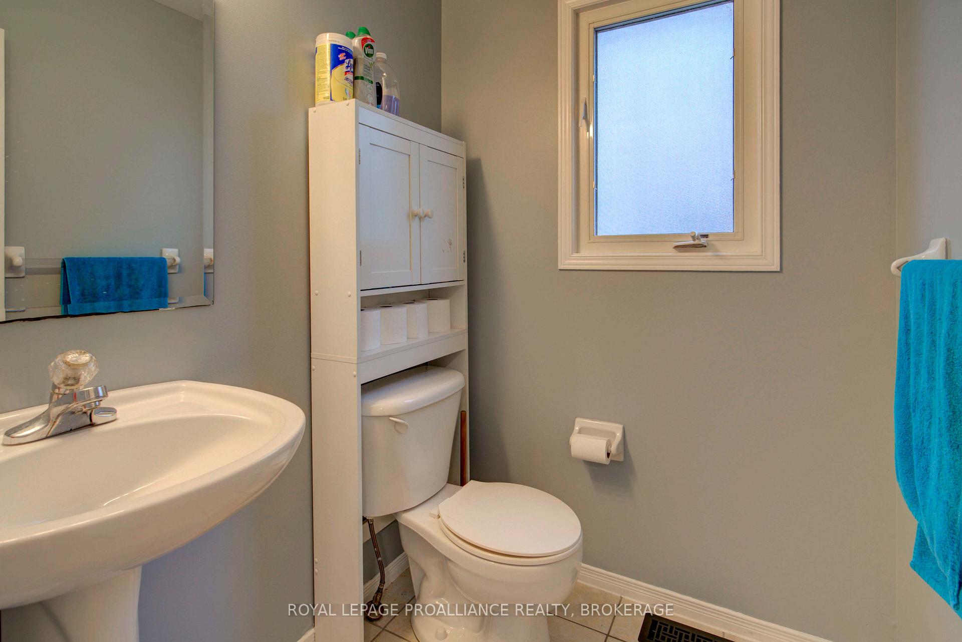 Photo 7 of 2177 Swanfield Street, Kingston, East Gardiners Rd — HOMEH