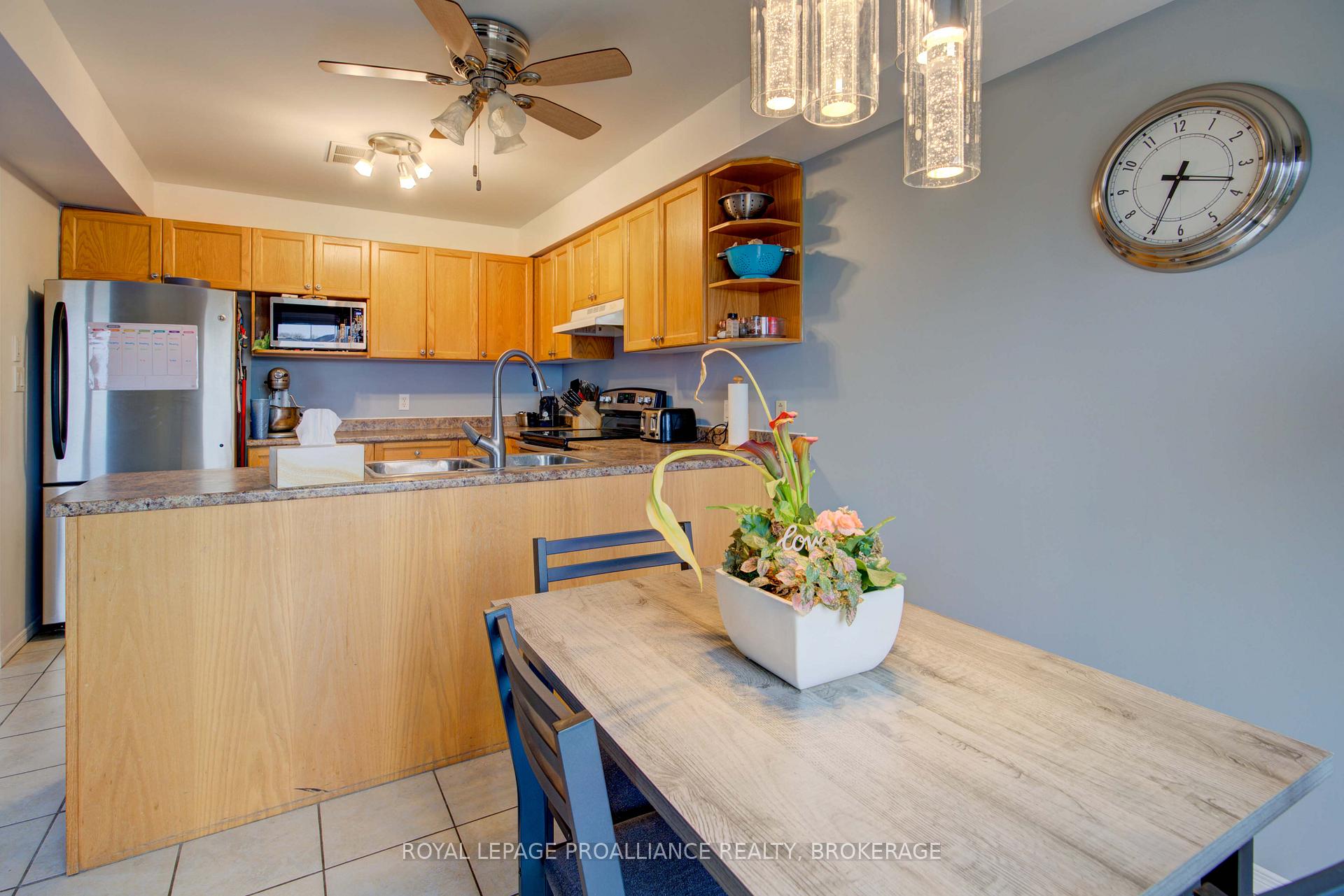 Photo 14 of 2177 Swanfield Street, Kingston, East Gardiners Rd — HOMEH
