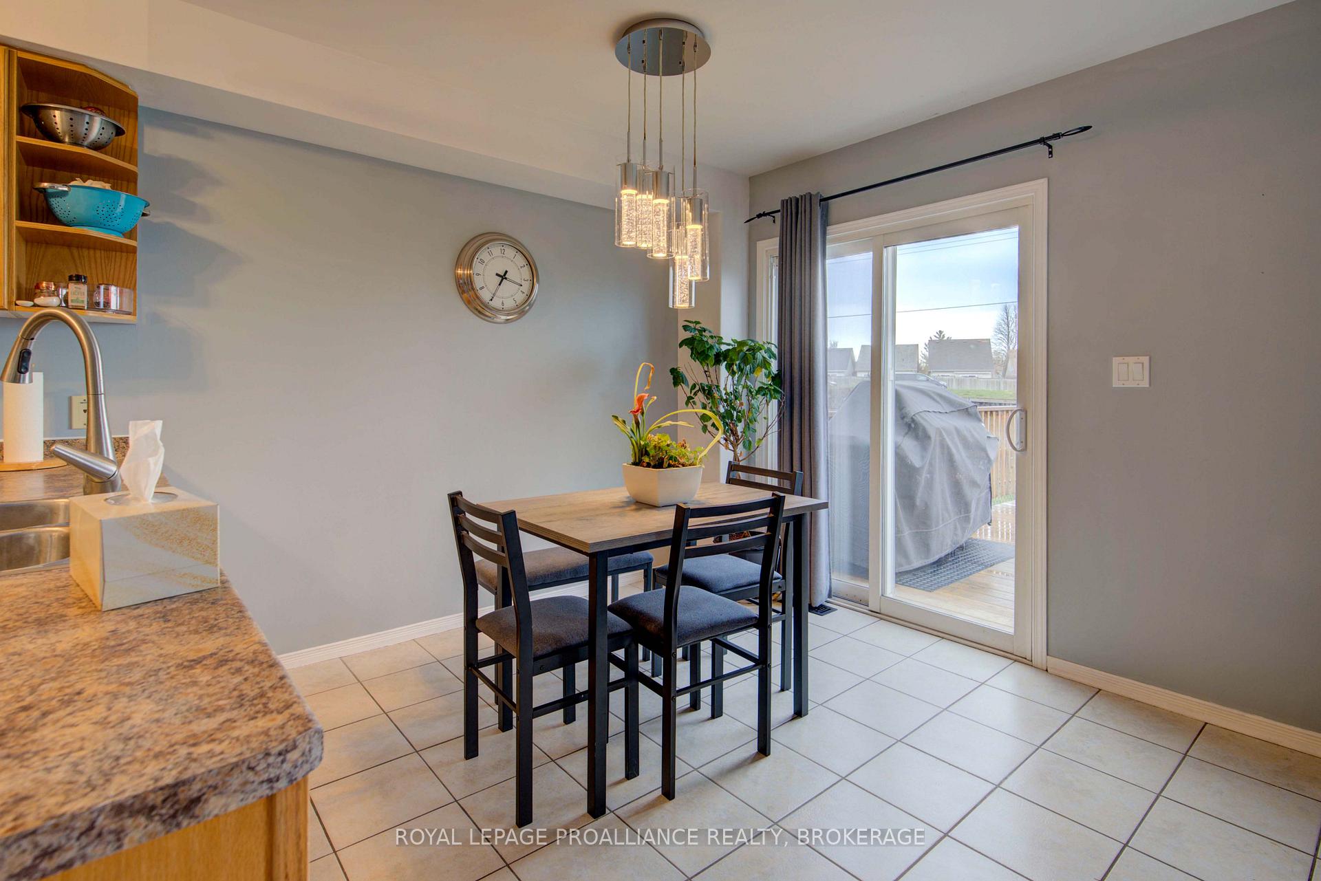 Photo 17 of 2177 Swanfield Street, Kingston, East Gardiners Rd — HOMEH