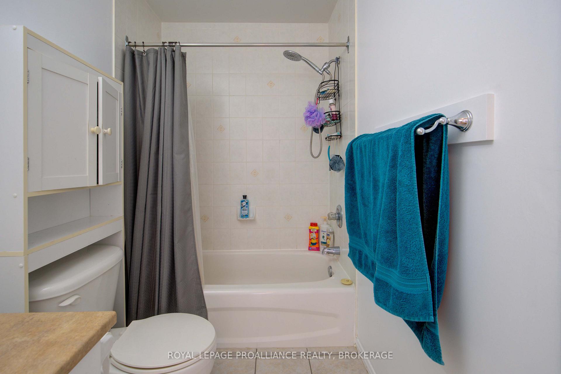 Photo 24 of 2177 Swanfield Street, Kingston, East Gardiners Rd — HOMEH
