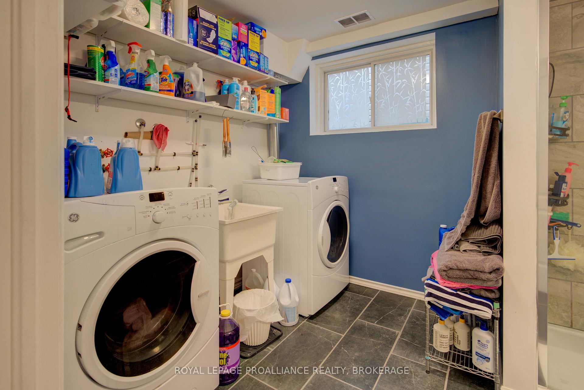 Photo 34 of 2177 Swanfield Street, Kingston, East Gardiners Rd — HOMEH