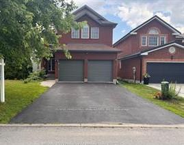 Front of 143 Borealis Crescent