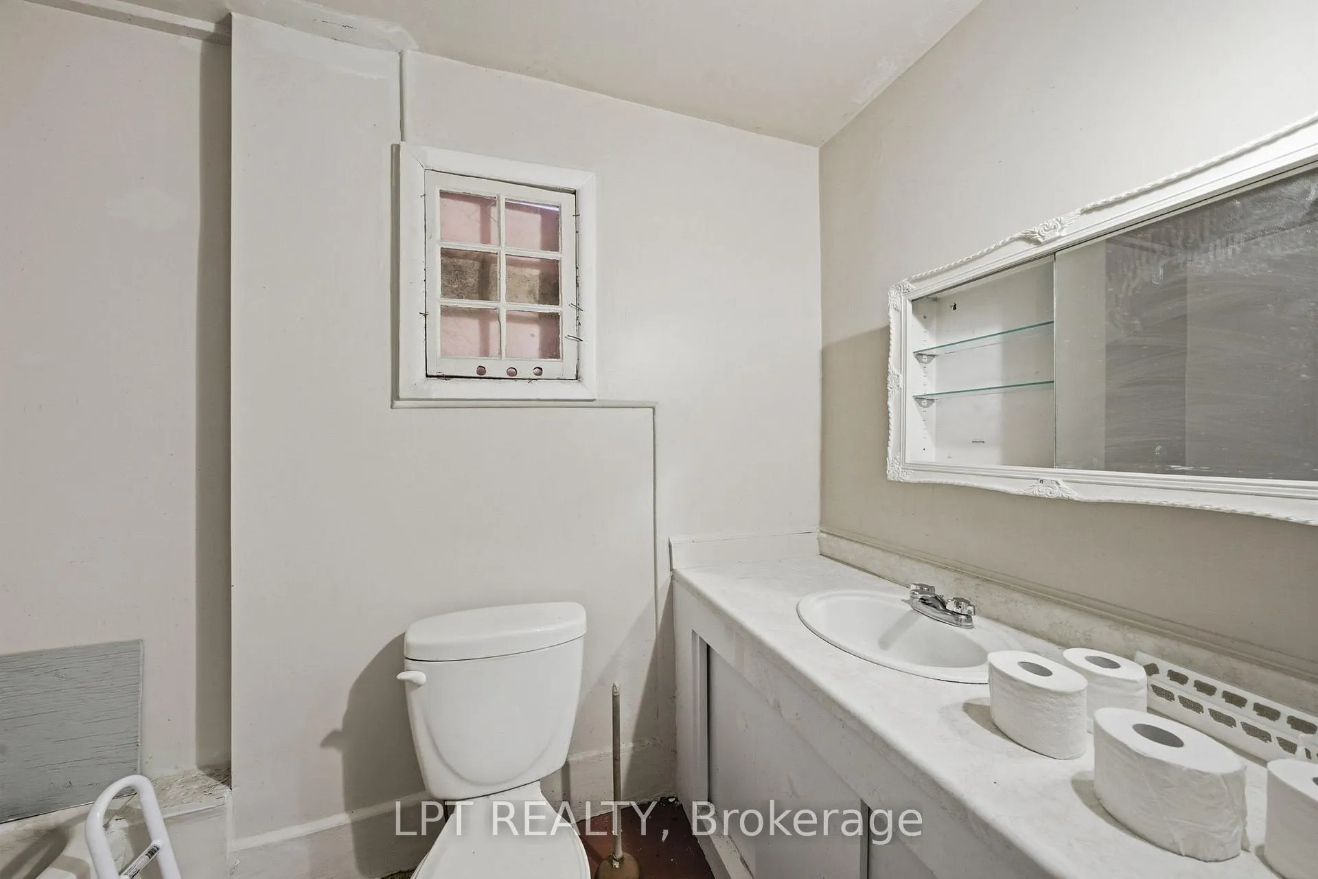 Photo 24 of 2838 Haughton Avenue, Ottawa, Britannia — HOMEH