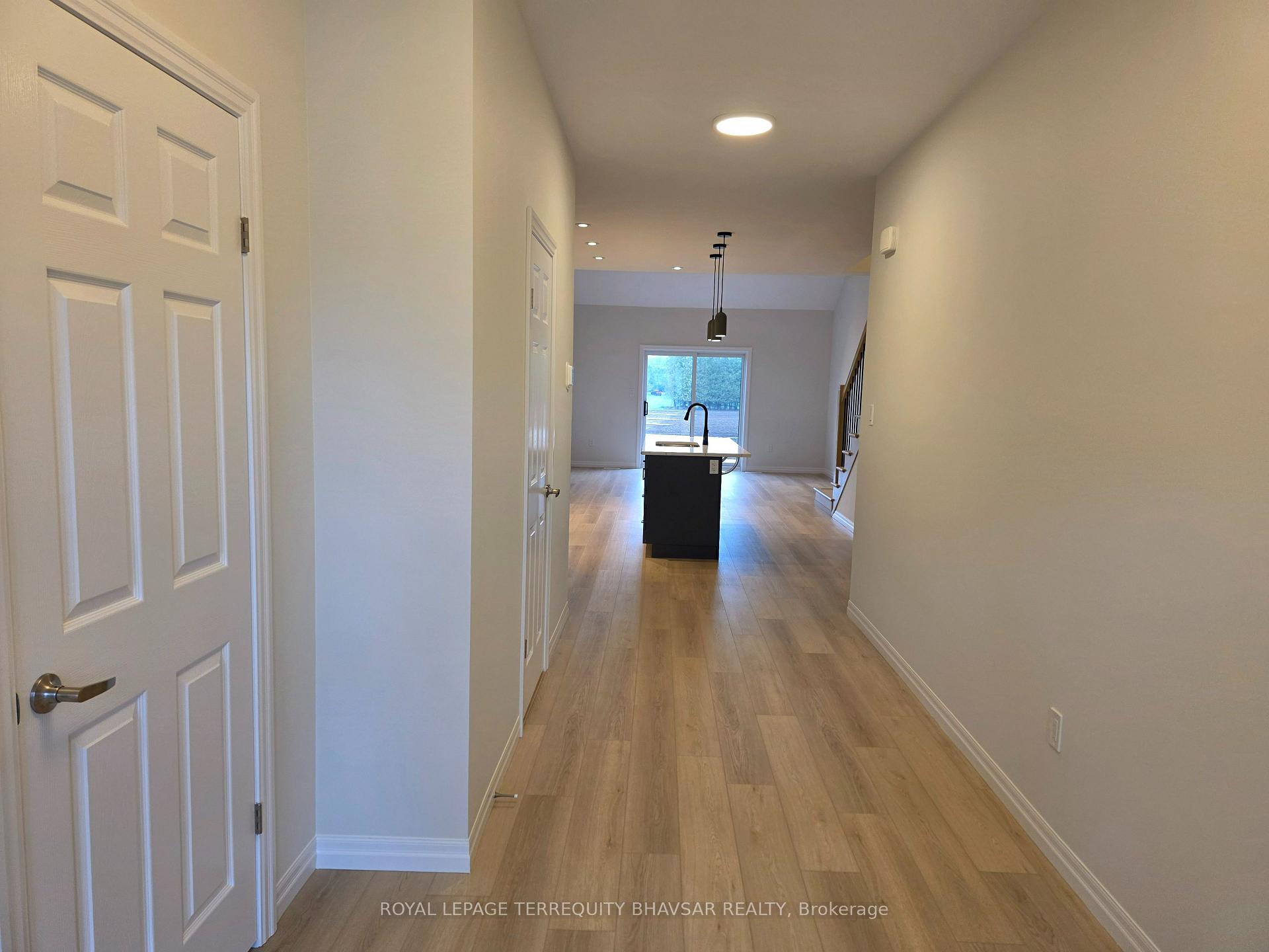 Photo 6 of 53 Barn Owl Way, Norfolk, Simcoe — HOMEH