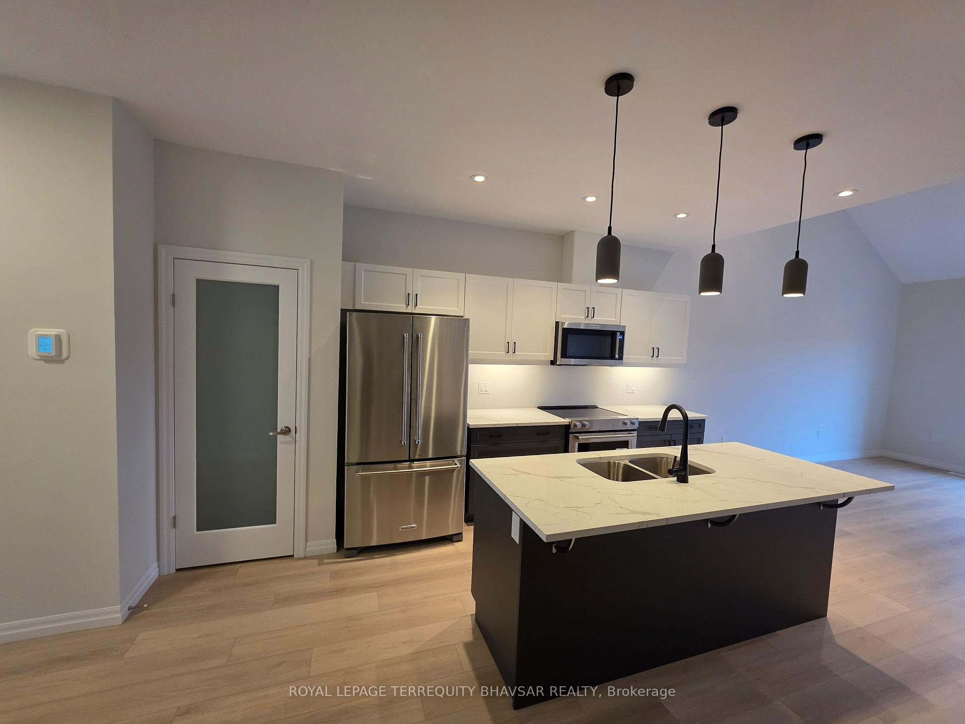 Photo 12 of 53 Barn Owl Way, Norfolk, Simcoe — HOMEH