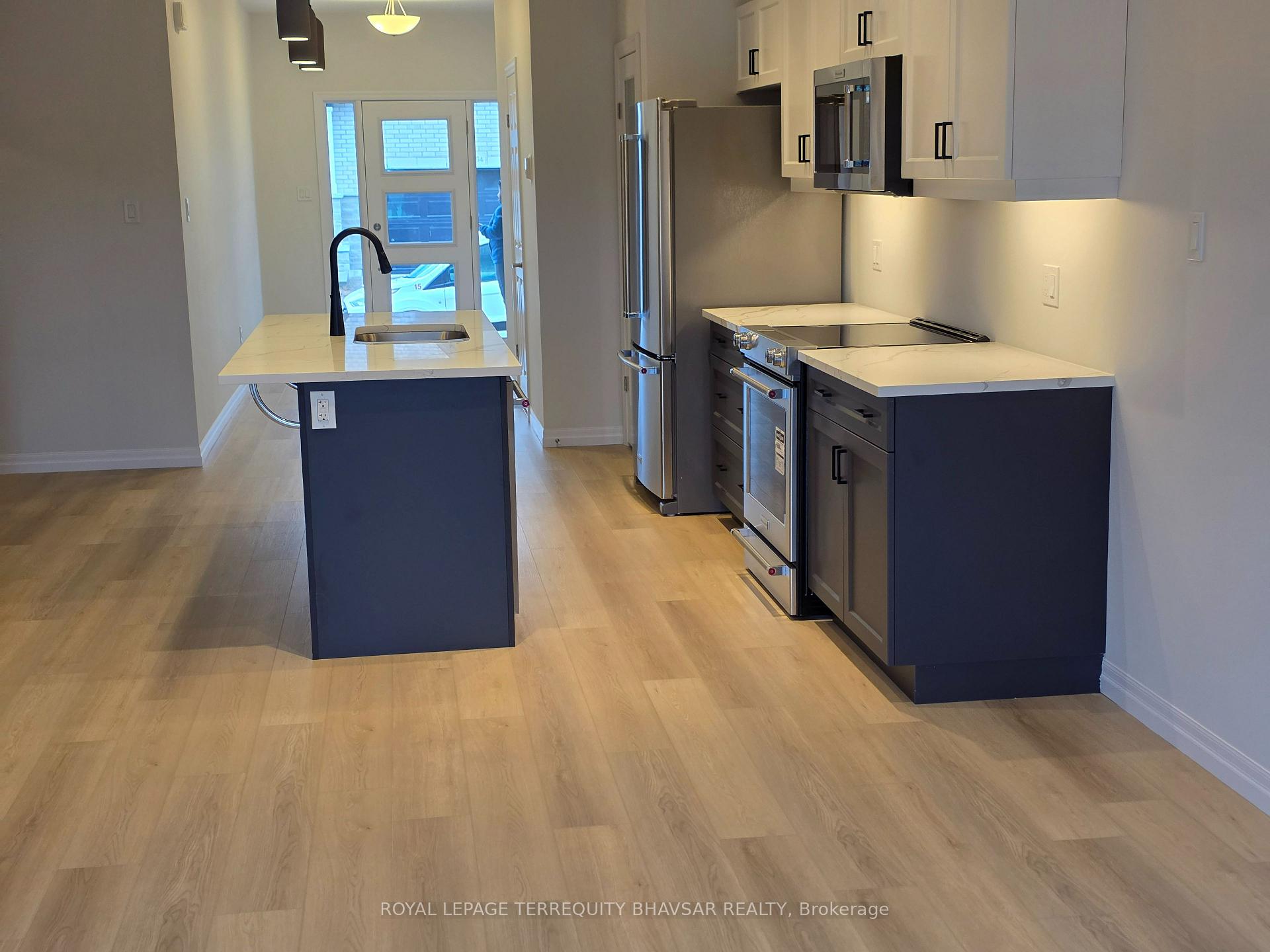Photo 14 of 53 Barn Owl Way, Norfolk, Simcoe — HOMEH